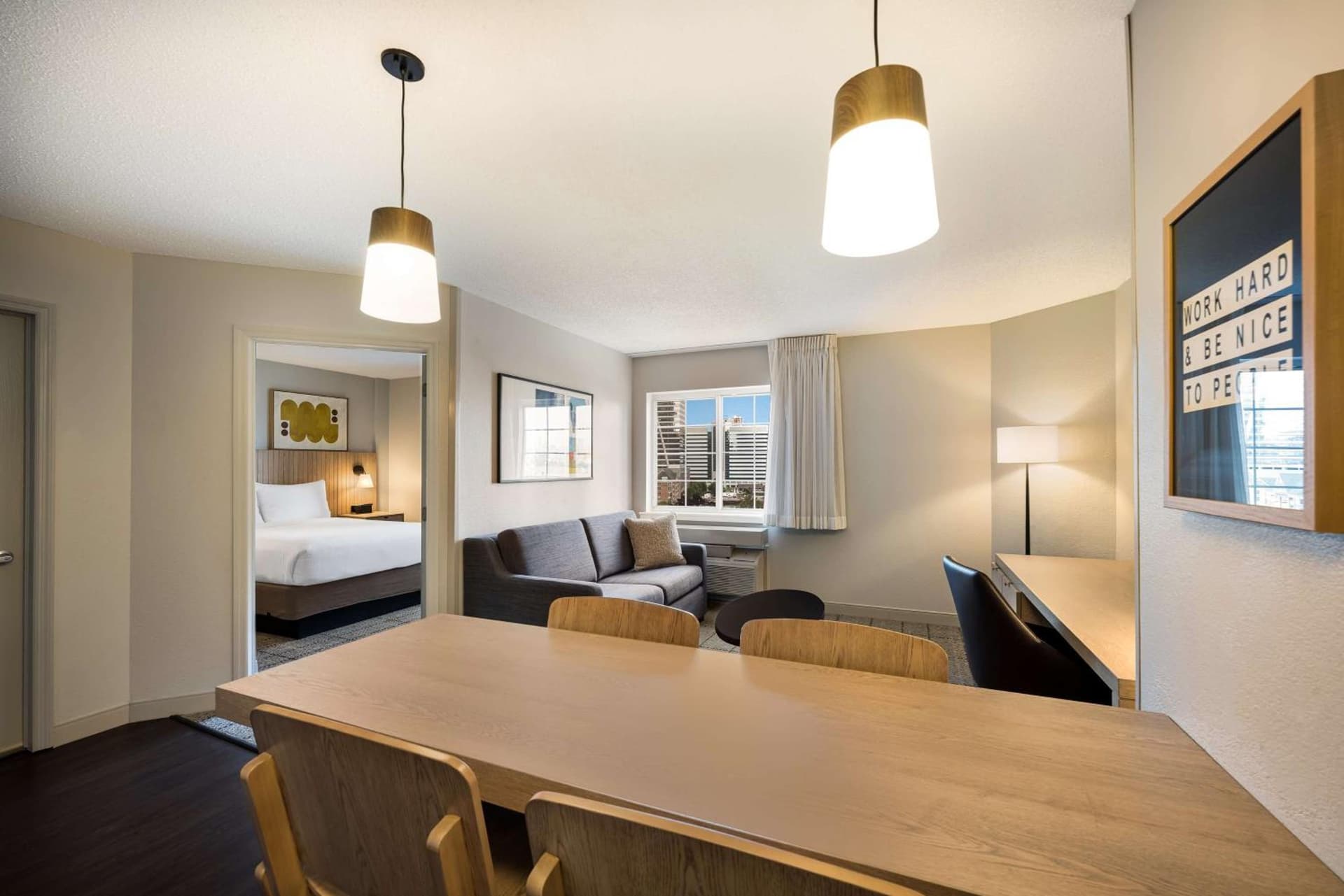 Sonesta Simply Suites Jersey City gallery photo in Jersey City, NJ — image 37