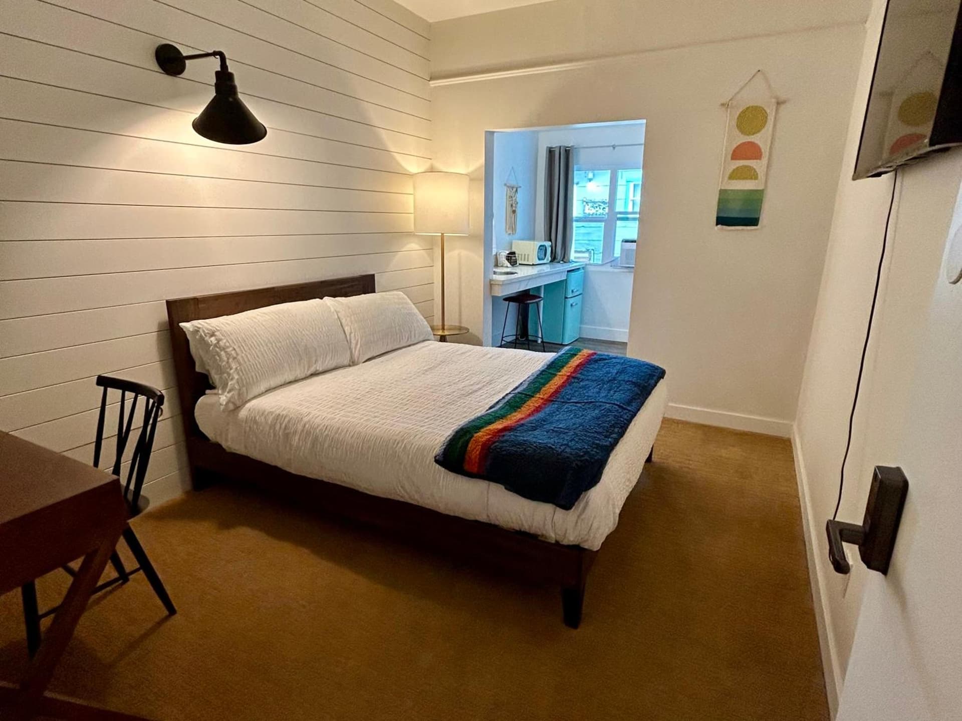 Sierra Motor Lodge - A Sierra Blue Hotel interior in Mojave, CA — gallery photo 2