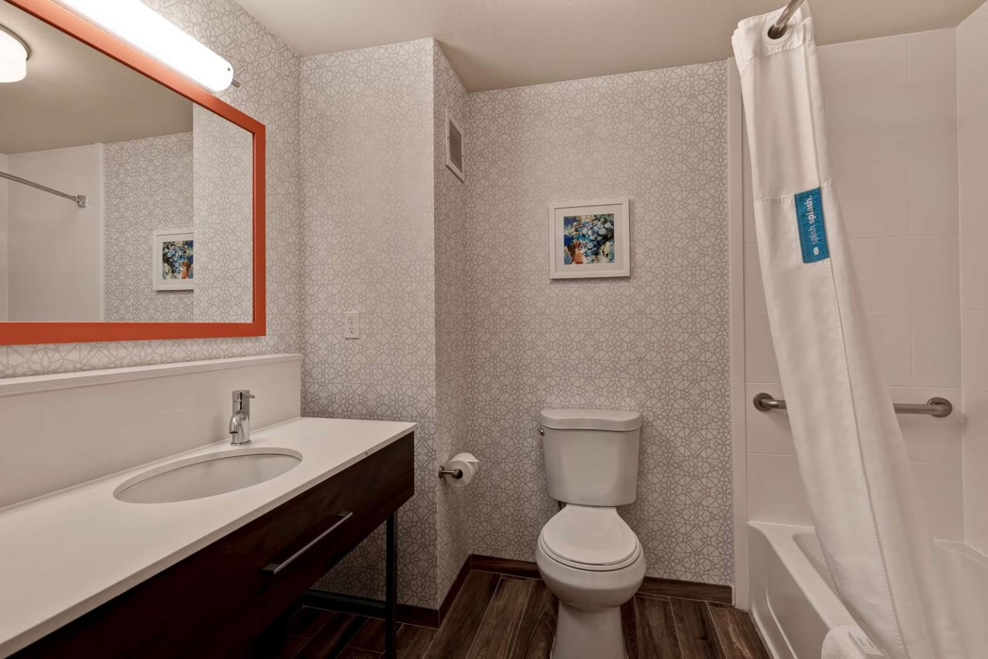 Hampton Inn & Suites Rohnert Park - Sonoma County gallery photo in Rohnert Park, CA — image 10