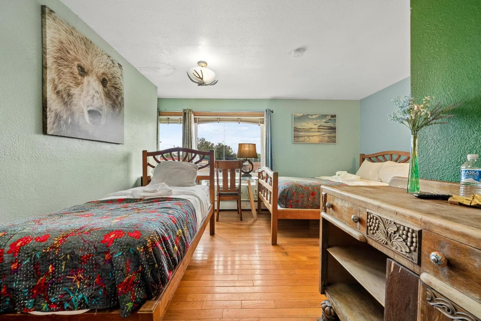 Qupqugiaq Inn interior in Anchorage, AK — gallery photo 2