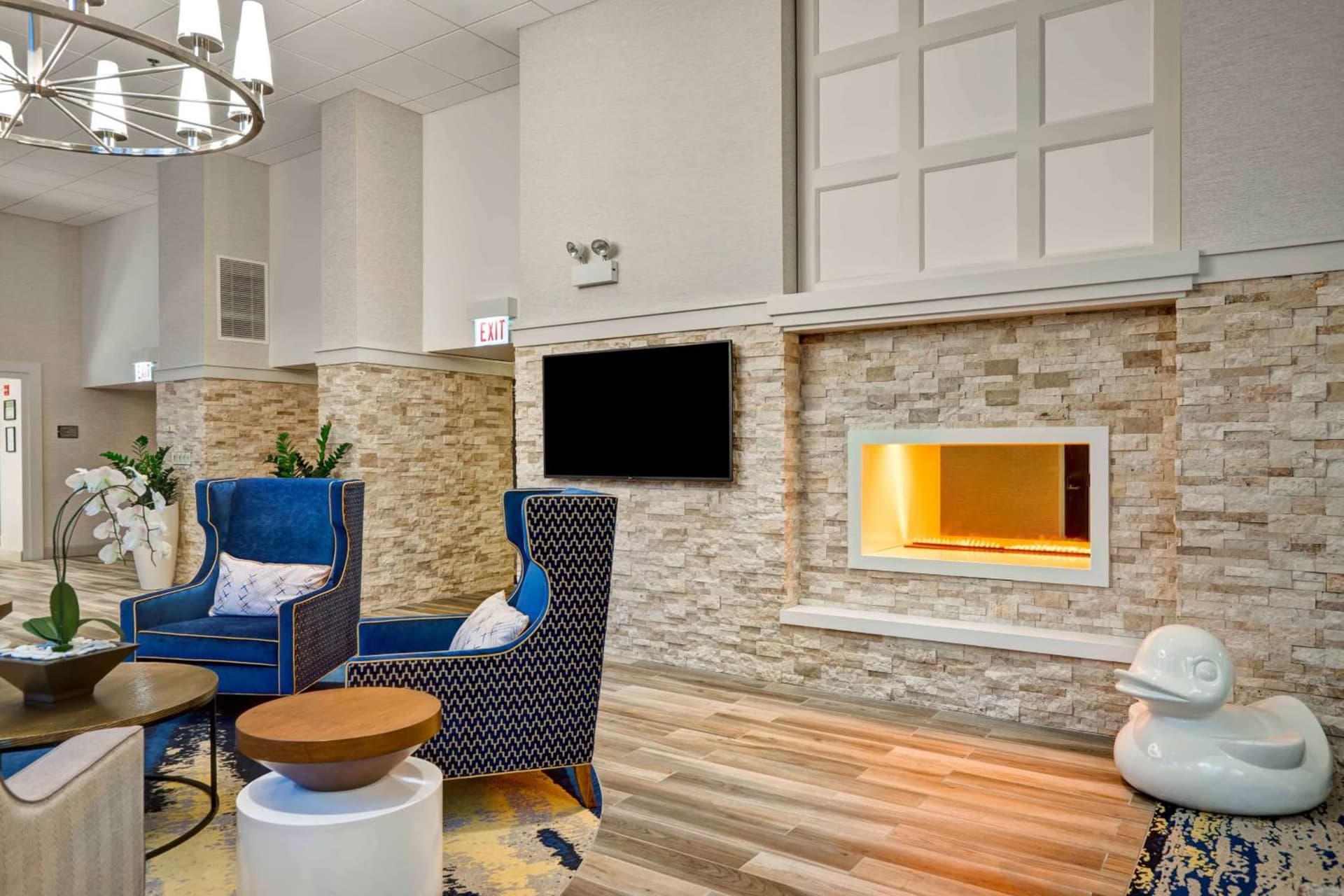 Homewood Suites by Hilton Chicago-Downtown gallery photo in Chicago, IL — image 6