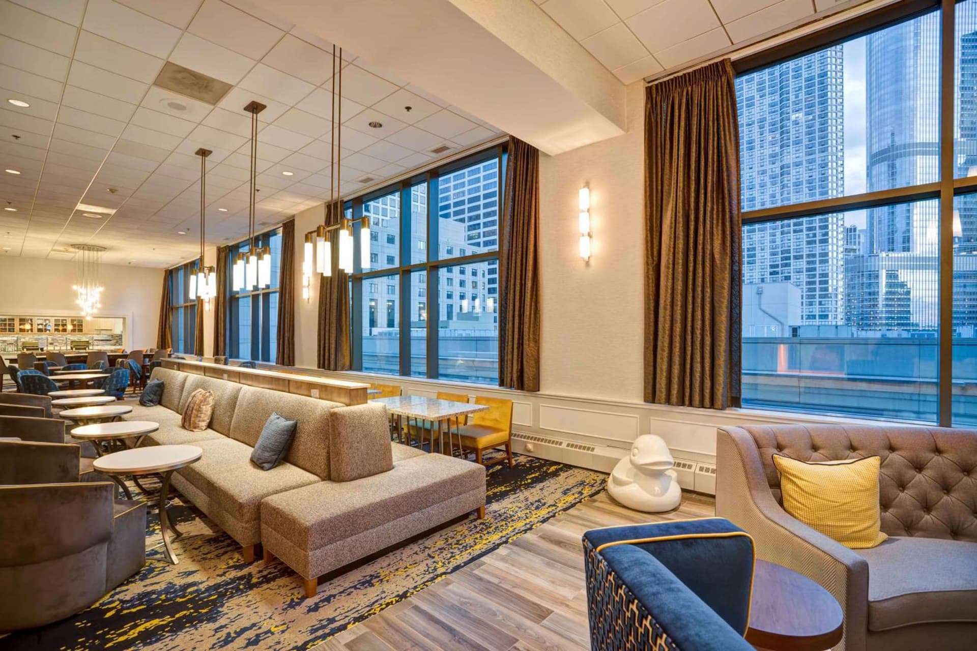 Homewood Suites by Hilton Chicago-Downtown gallery photo in Chicago, IL — image 24