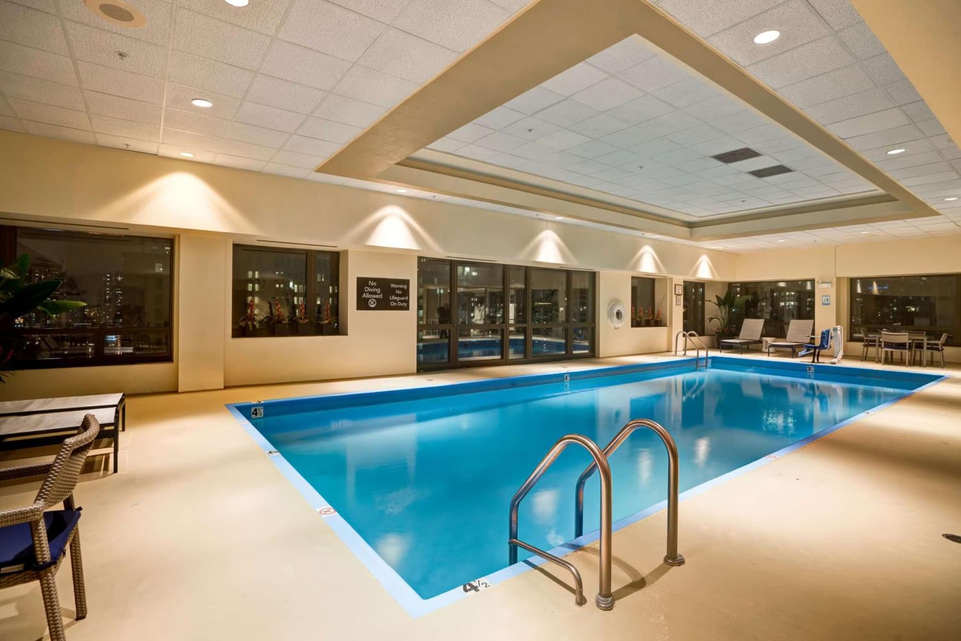 Homewood Suites by Hilton Chicago-Downtown interior in Chicago, IL — gallery photo 2