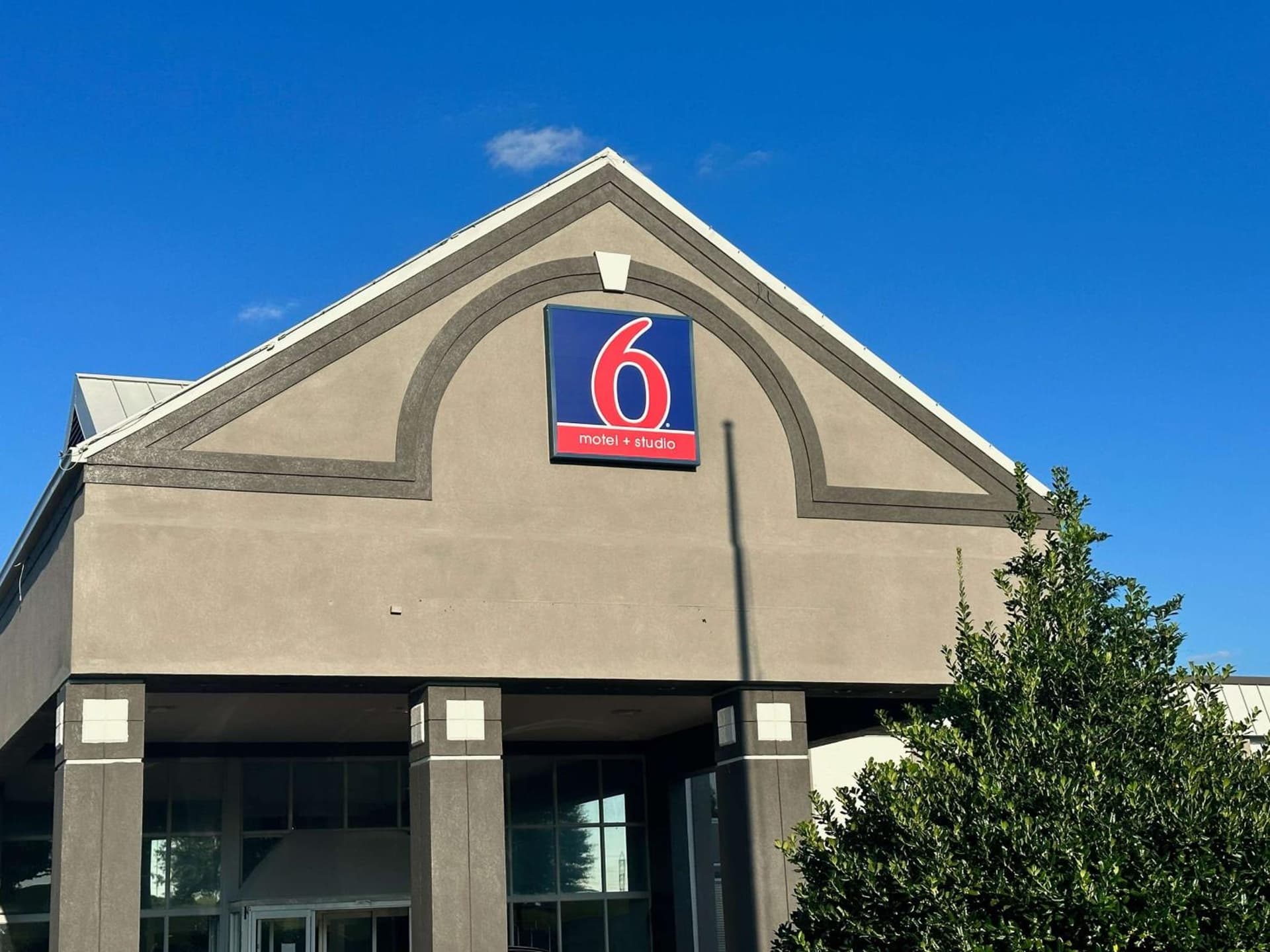 Motel 6 Rock Hill SC property views in Rock Hill, SC — gallery photo 3