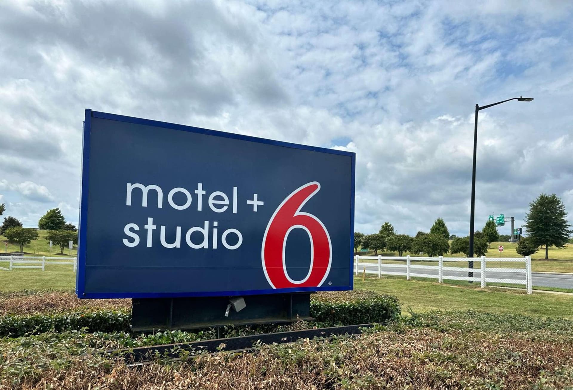 Motel 6 Rock Hill SC gallery photo in Rock Hill, SC — image 17