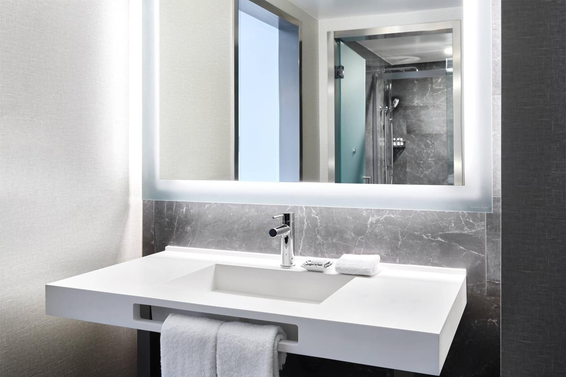 AC Hotel by Marriott Pleasanton gallery photo in Pleasanton, CA — image 18
