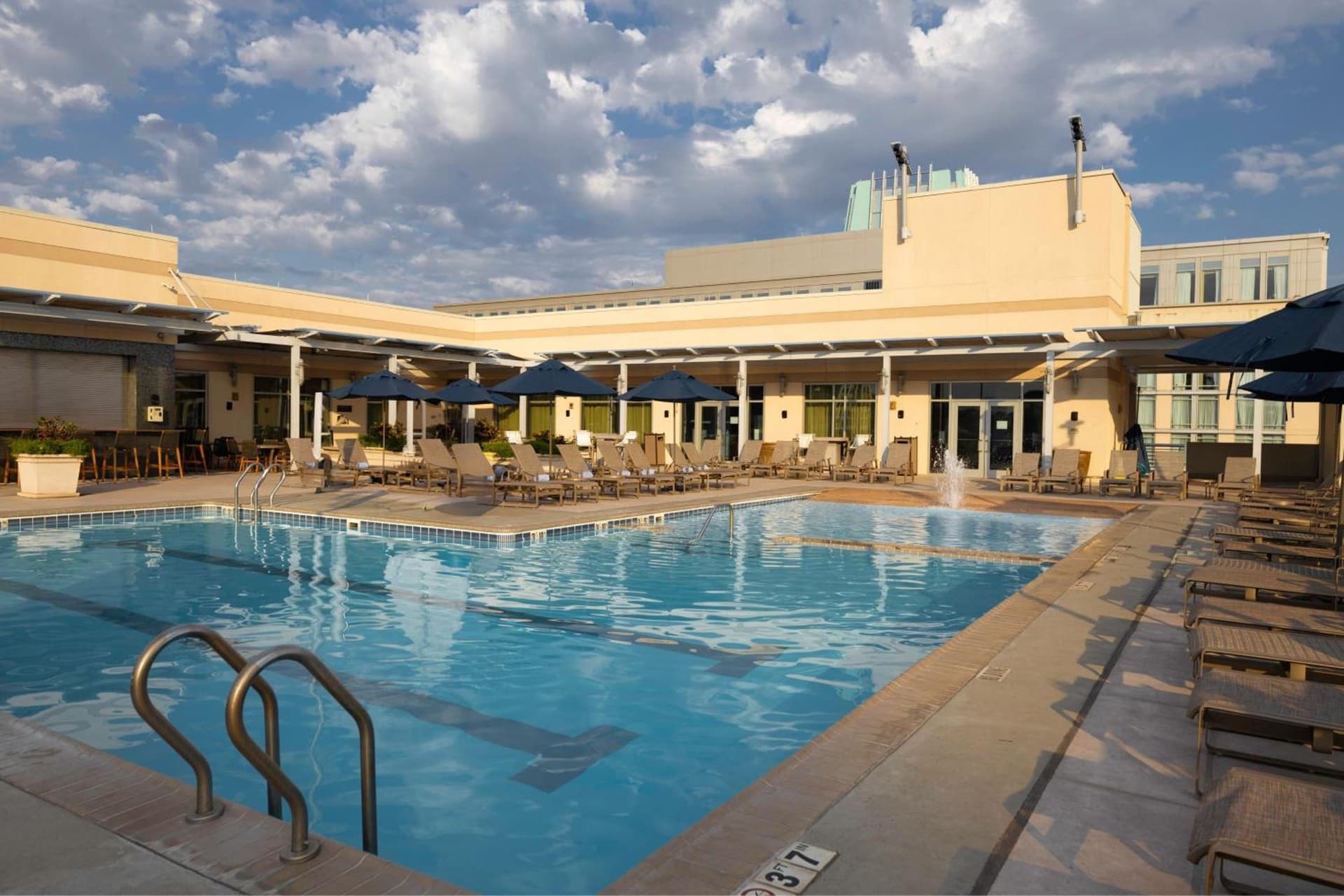 Renaissance Montgomery Hotel & Spa at the Convention Center gallery photo in Montgomery, AL — image 25