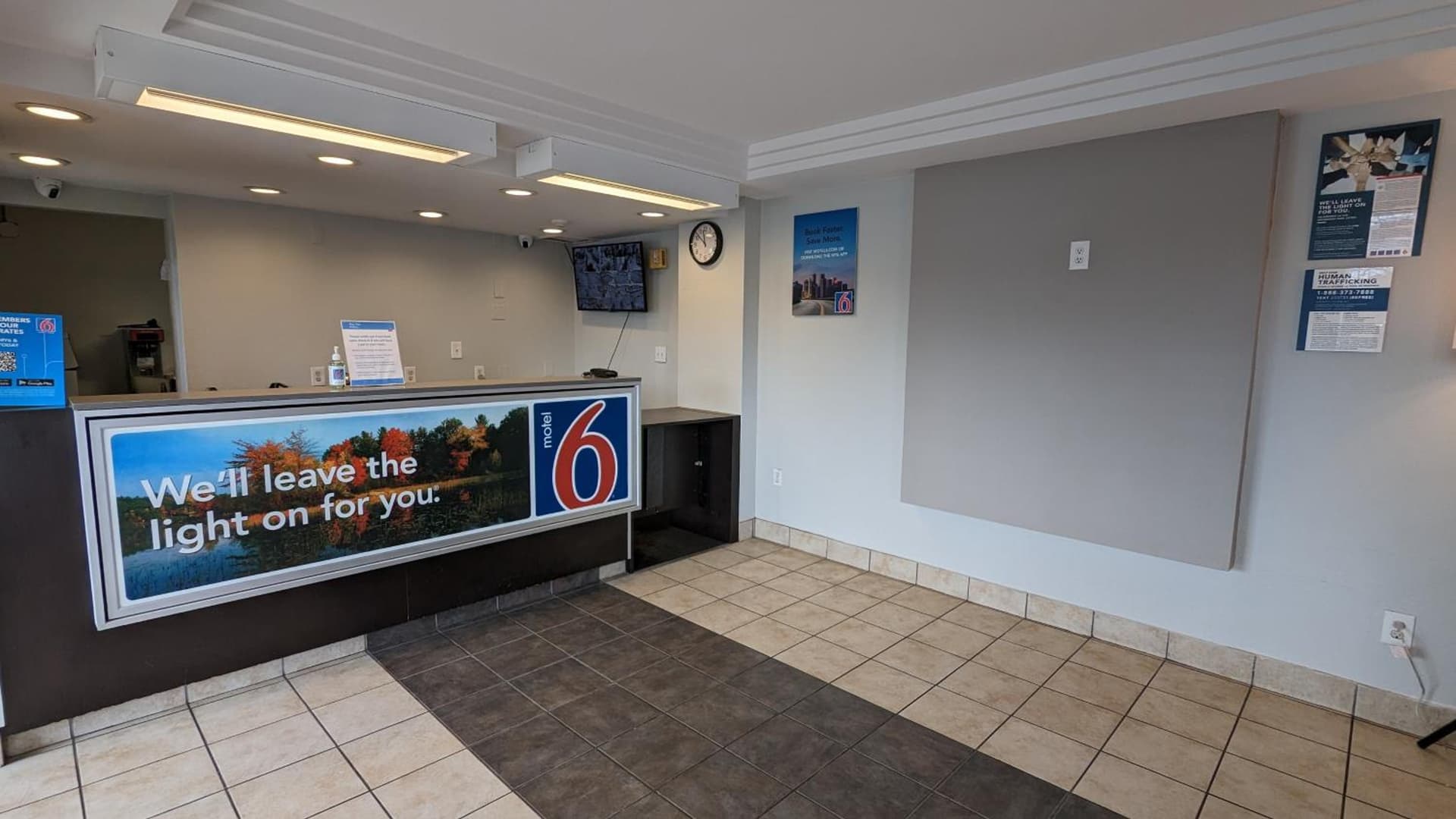 Motel 6-Leominster, MA interior in Leominster, MA — gallery photo 2