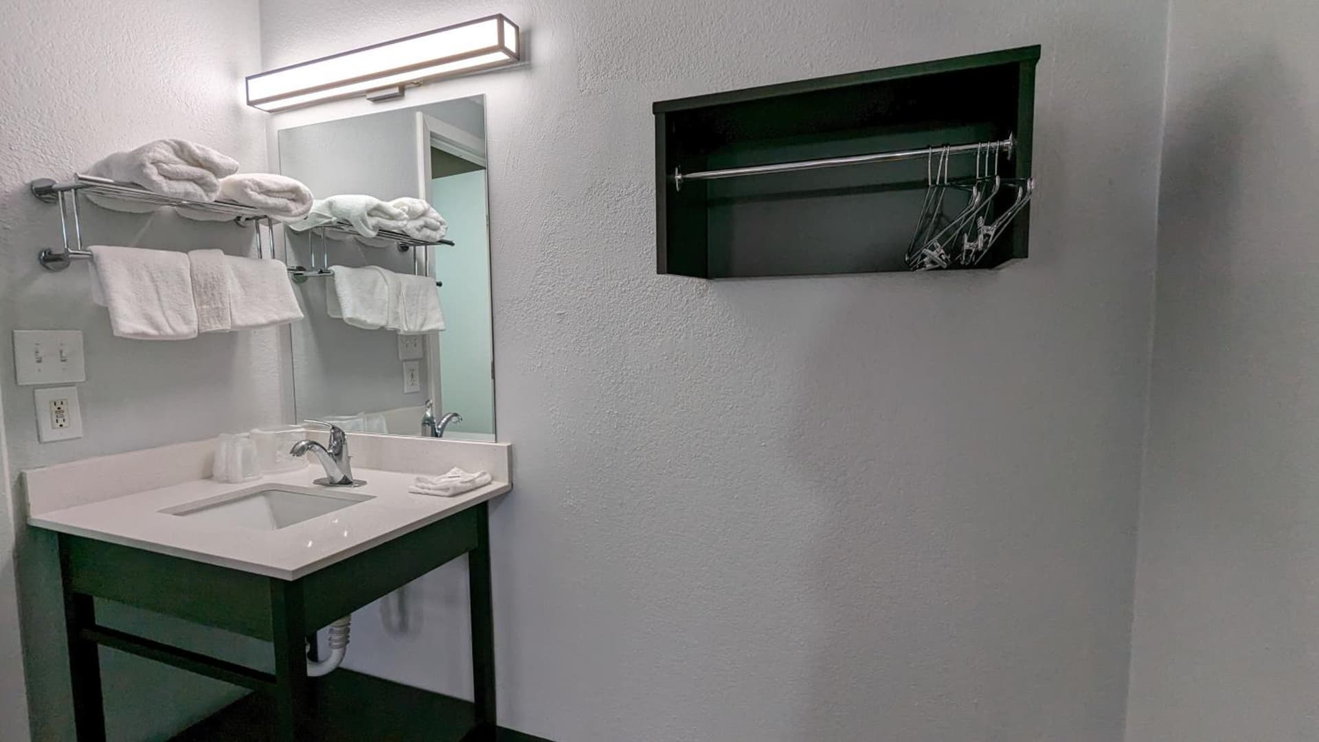 Motel 6-Leominster, MA gallery photo in Leominster, MA — image 15