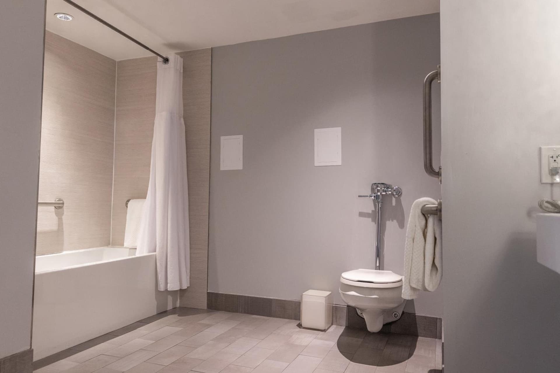 The Starling Atlanta Midtown, Curio Collection by Hilton gallery photo in Atlanta, GA — image 16
