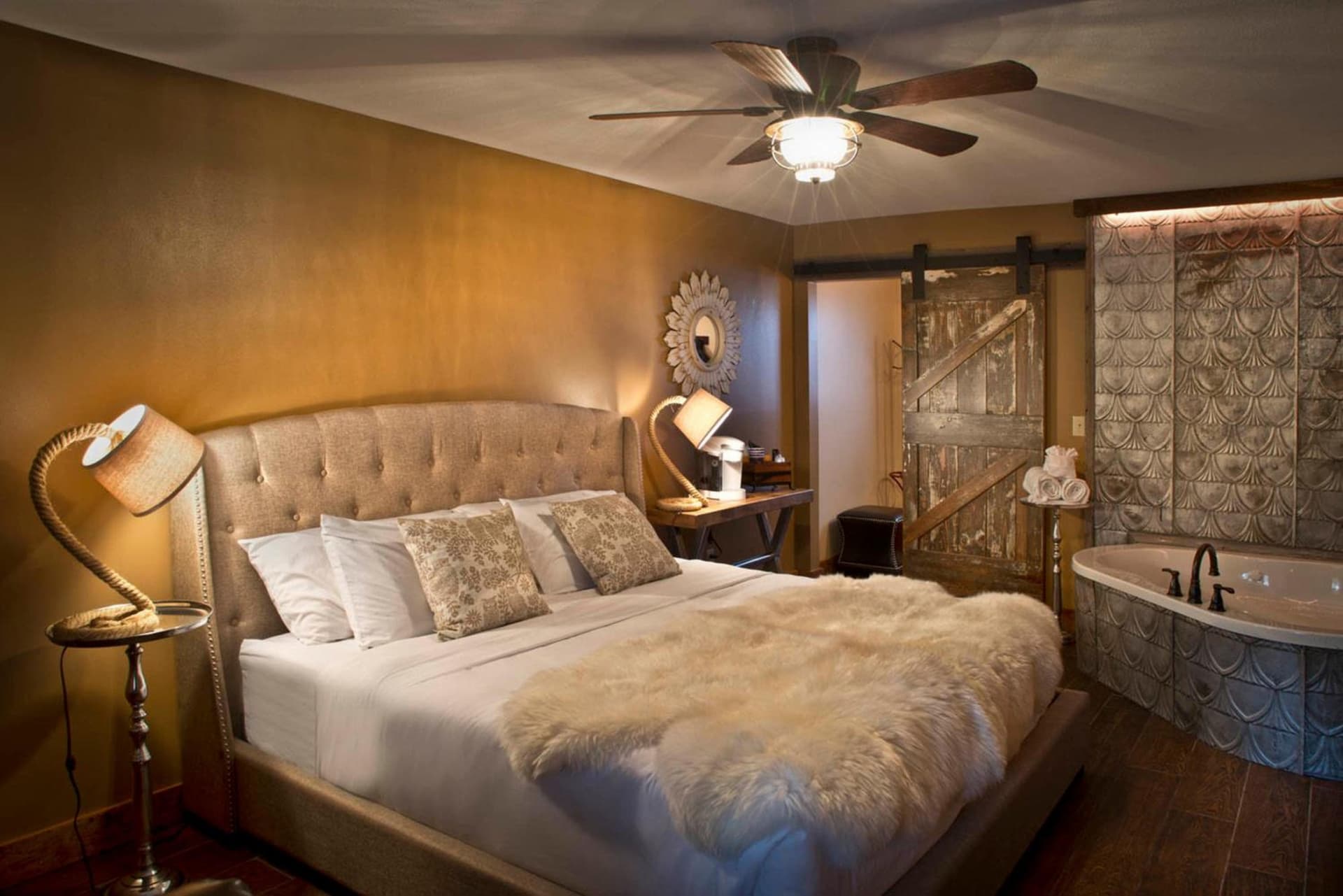 Maxwell Mansion Hotel gallery photo in Lake Geneva, WI — image 80