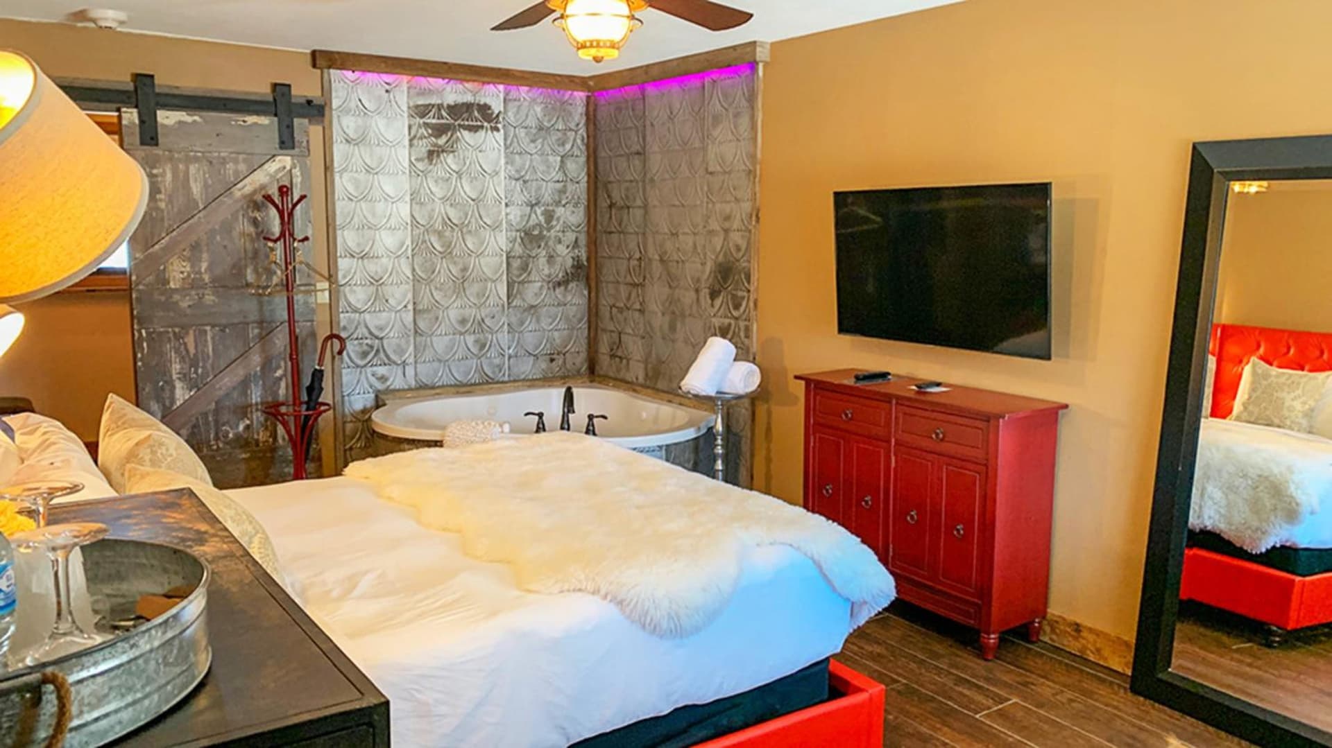 Maxwell Mansion Hotel gallery photo in Lake Geneva, WI — image 77