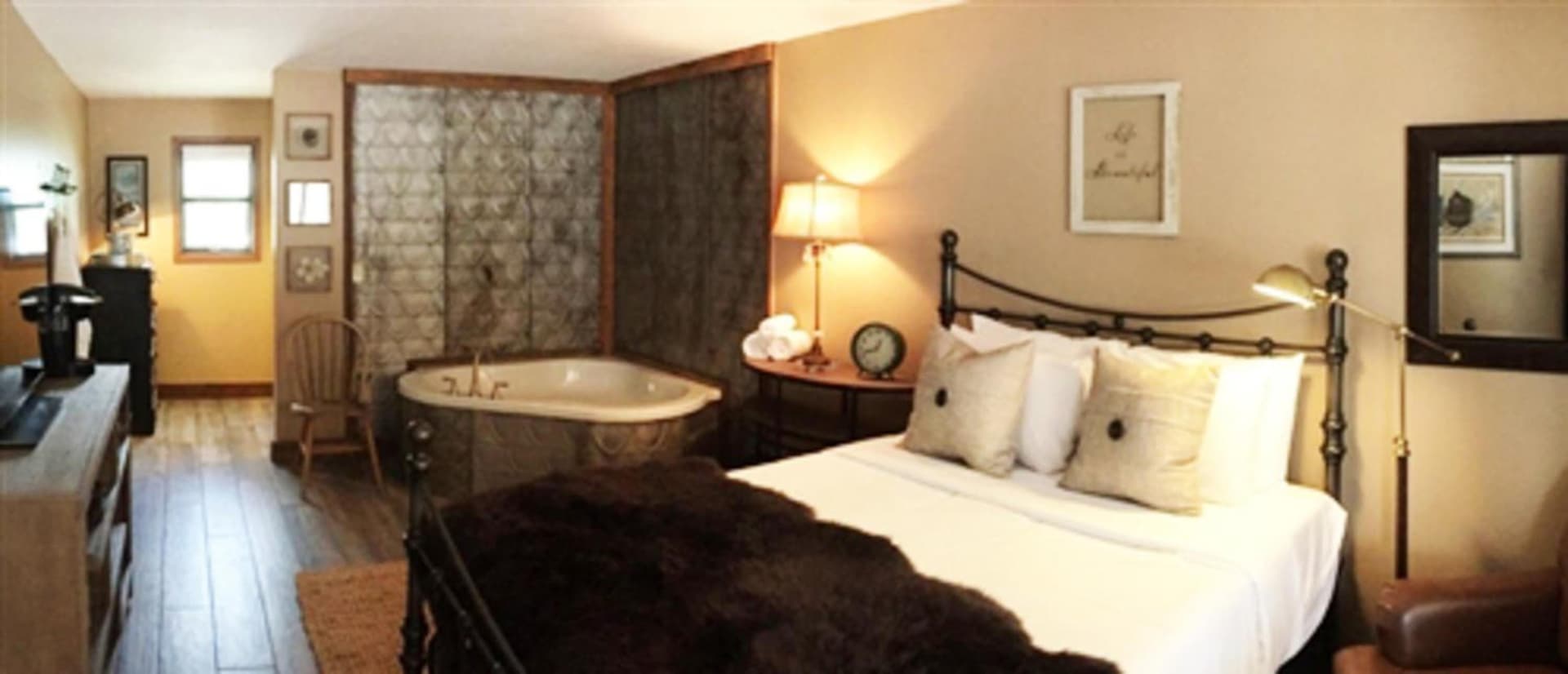Maxwell Mansion Hotel gallery photo in Lake Geneva, WI — image 74