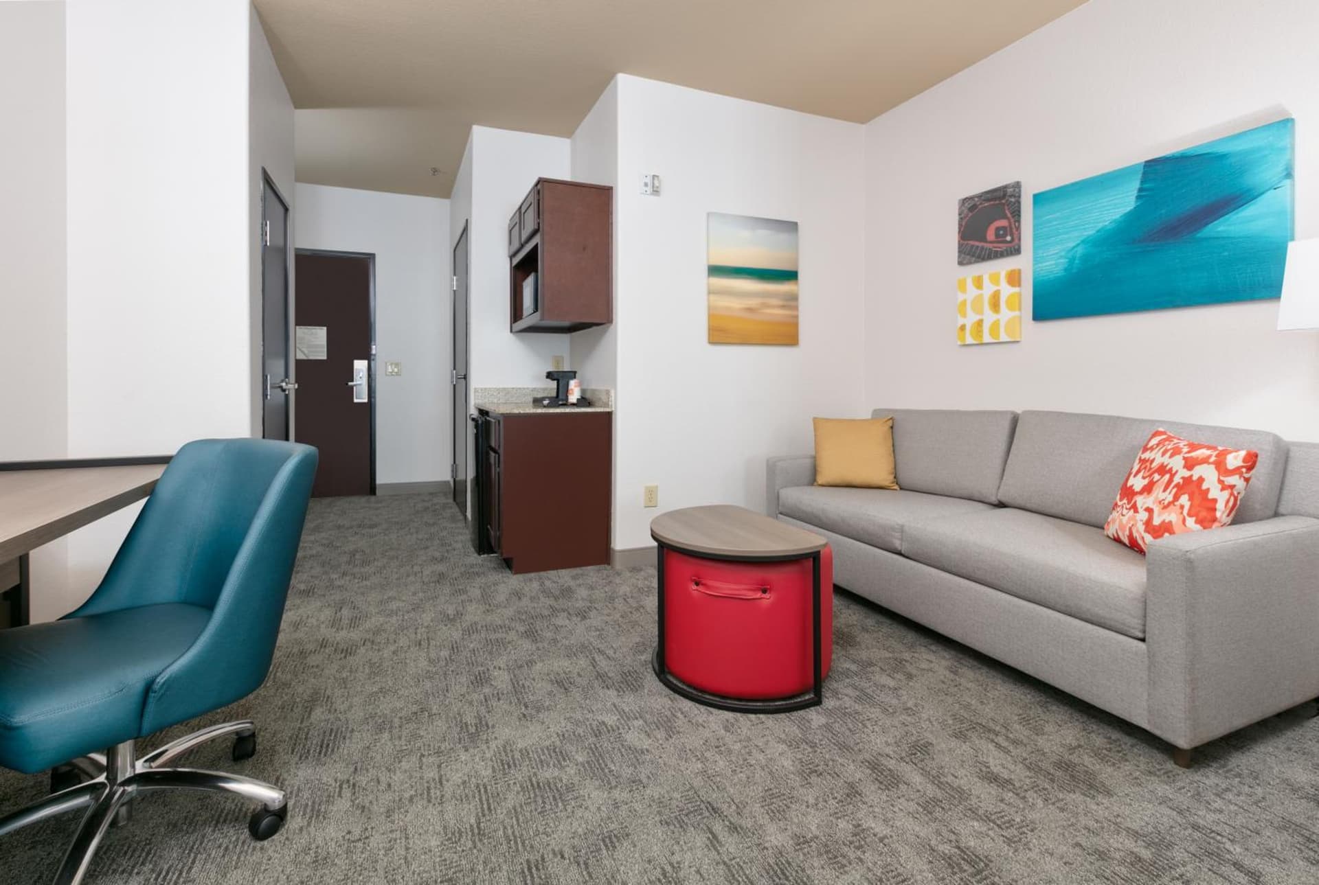 Comfort Suites Arlington - Entertainment District gallery photo in Arlington, TX — image 9