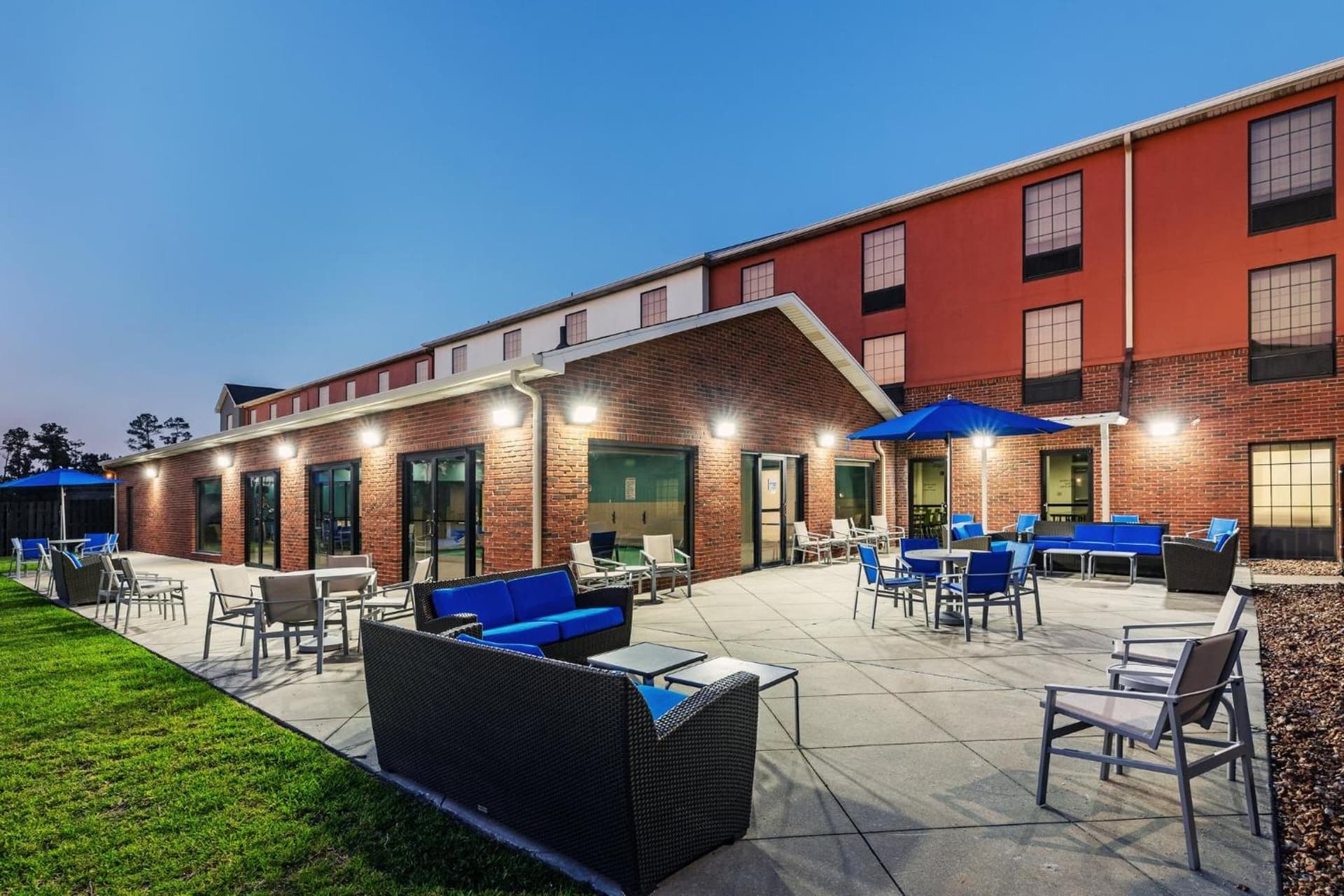 Holiday Inn Express & Suites Sulphur - Lake Charles by IHG gallery photo in Sulphur, LA — image 33