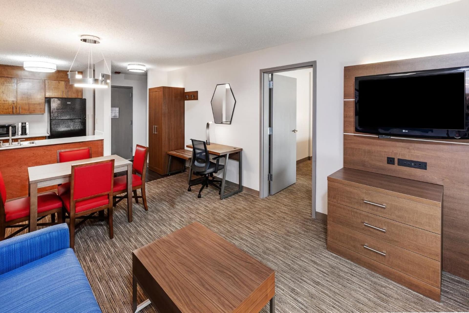 Holiday Inn Express & Suites Sulphur - Lake Charles by IHG gallery photo in Sulphur, LA — image 34