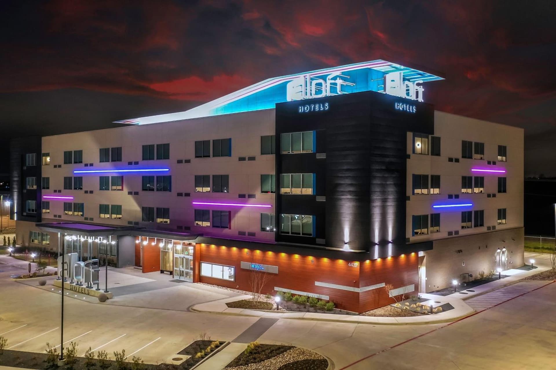 Aloft Dallas Arlington South property views in Arlington, TX — gallery photo 3