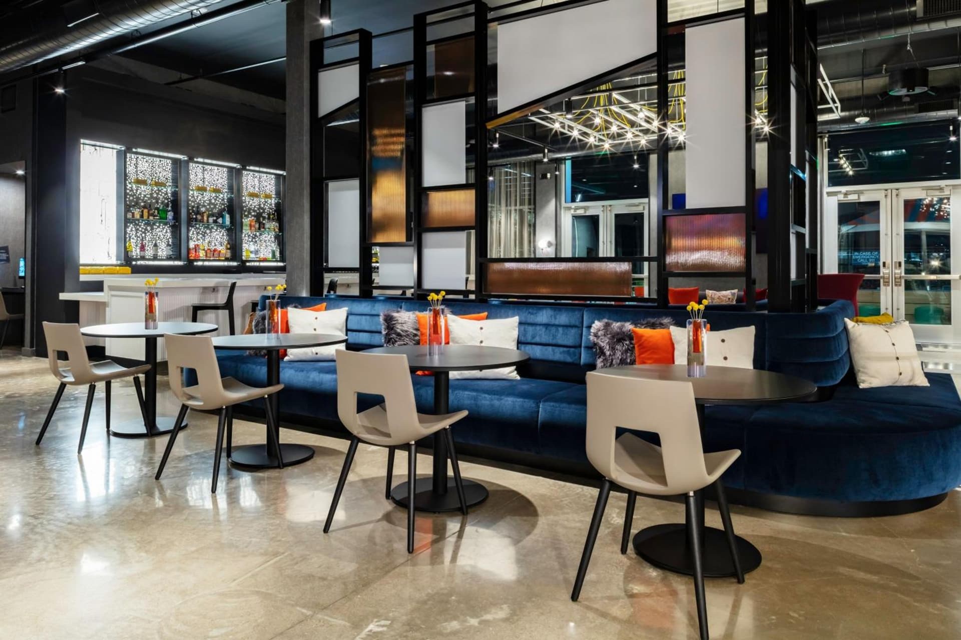 Aloft by Marriott Dallas Arlington South gallery photo in Arlington, TX — image 17