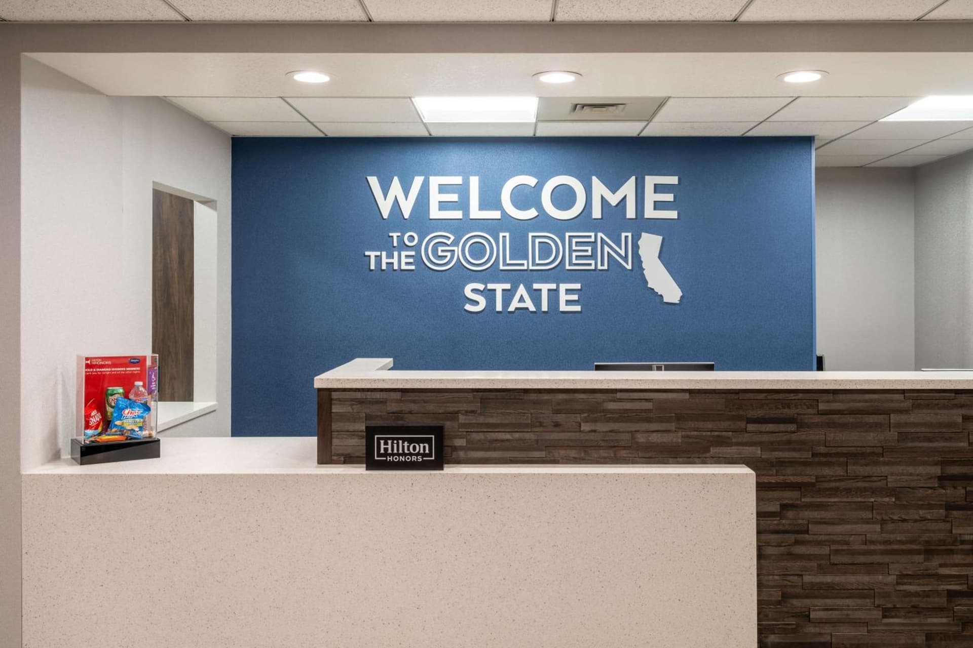 Hampton Inn & Suites Agoura Hills gallery photo in Agoura Hills, CA — image 20
