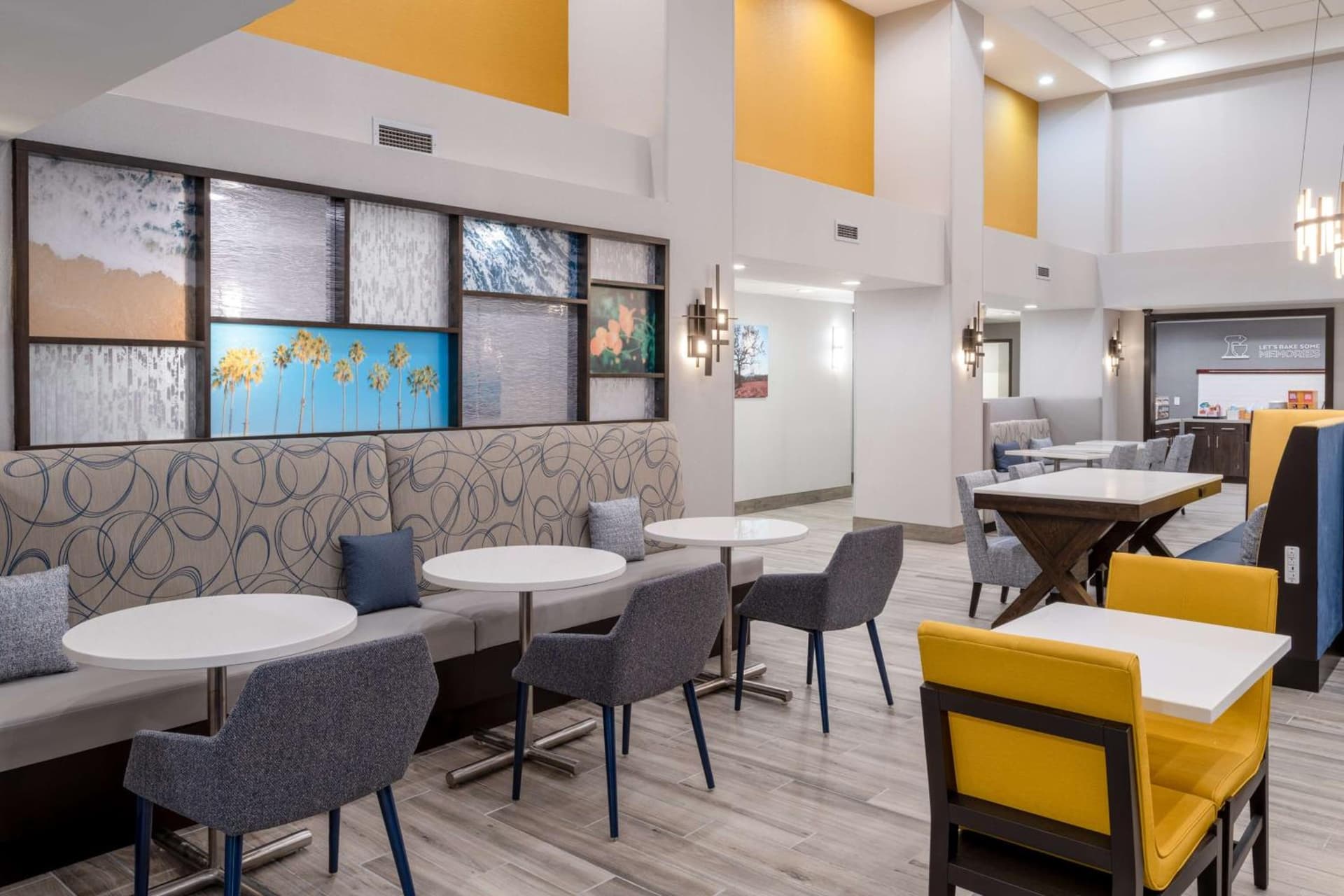 Hampton Inn & Suites Agoura Hills gallery photo in Agoura Hills, CA — image 6
