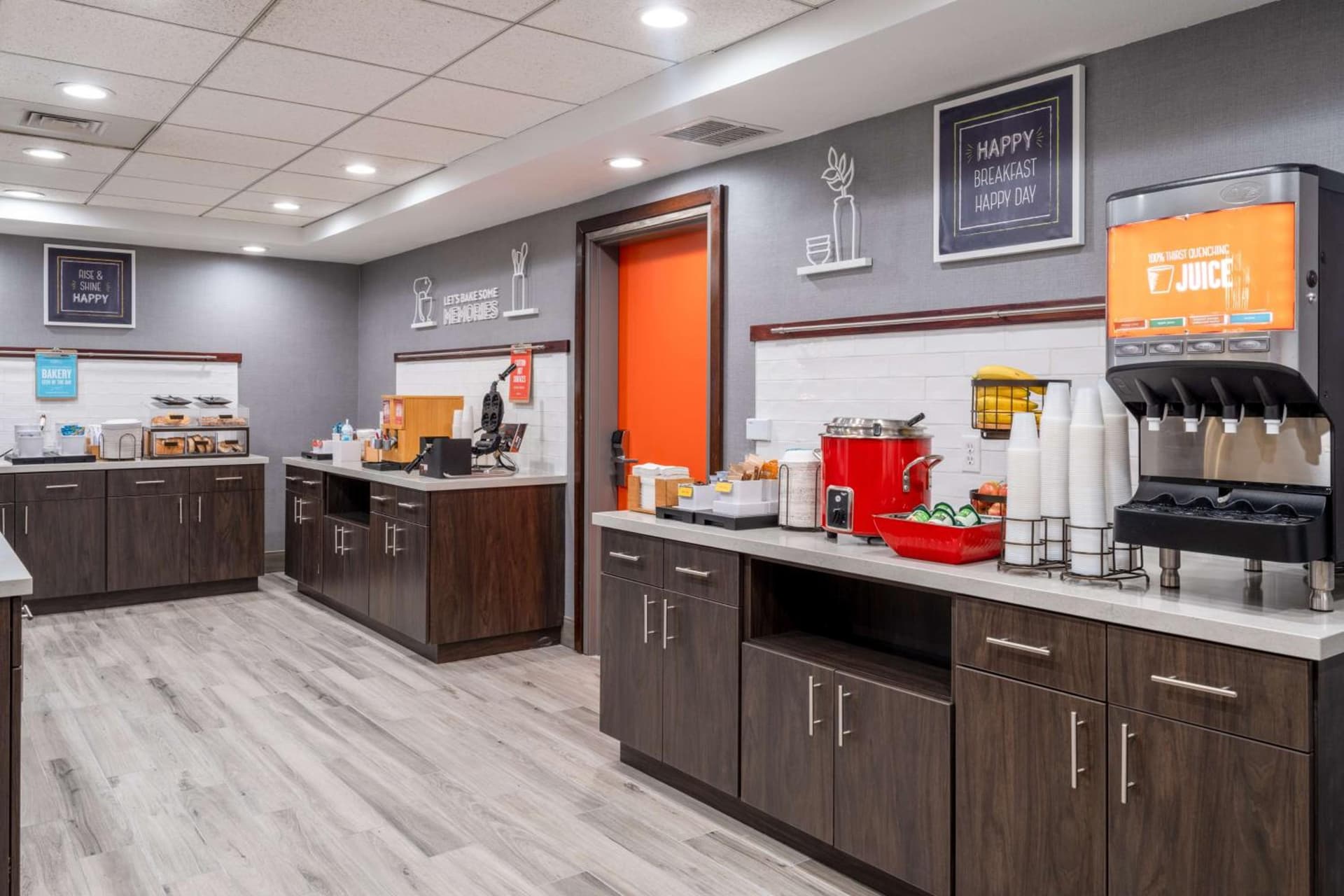 Hampton Inn & Suites Agoura Hills gallery photo in Agoura Hills, CA — image 35