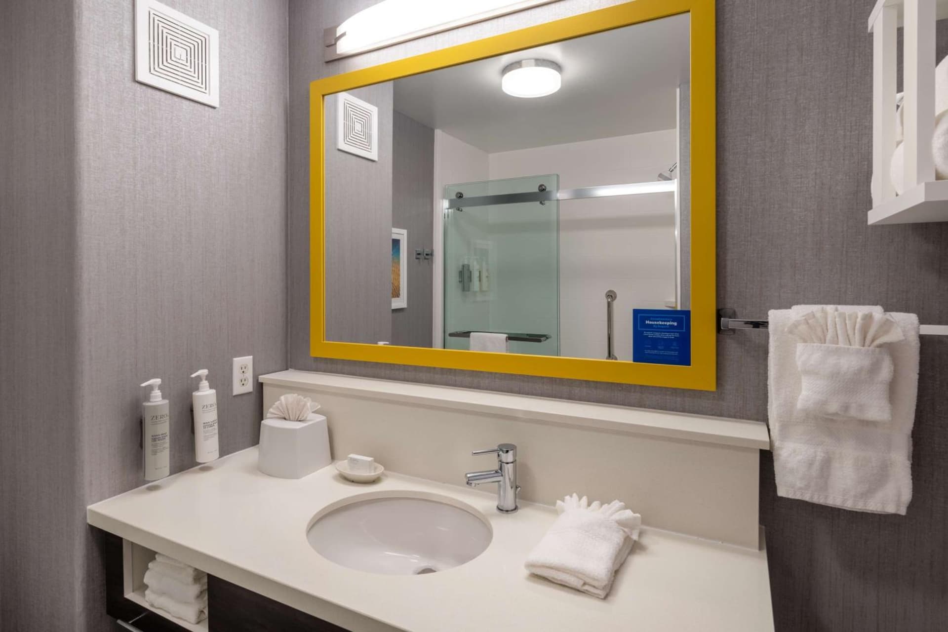 Hampton Inn & Suites Agoura Hills gallery photo in Agoura Hills, CA — image 11