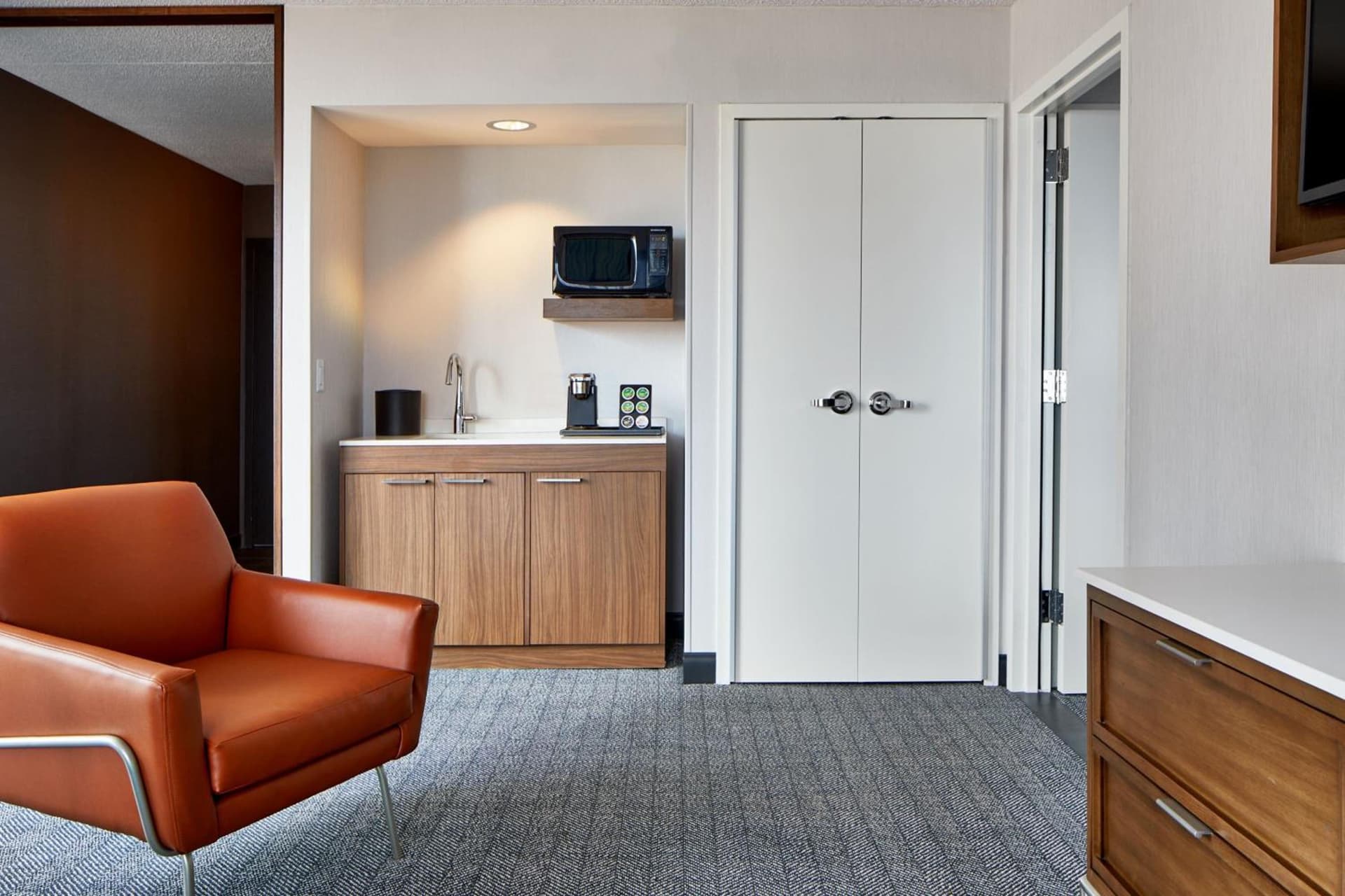 Courtyard by Marriott Detroit Downtown gallery photo in Detroit, MI — image 6