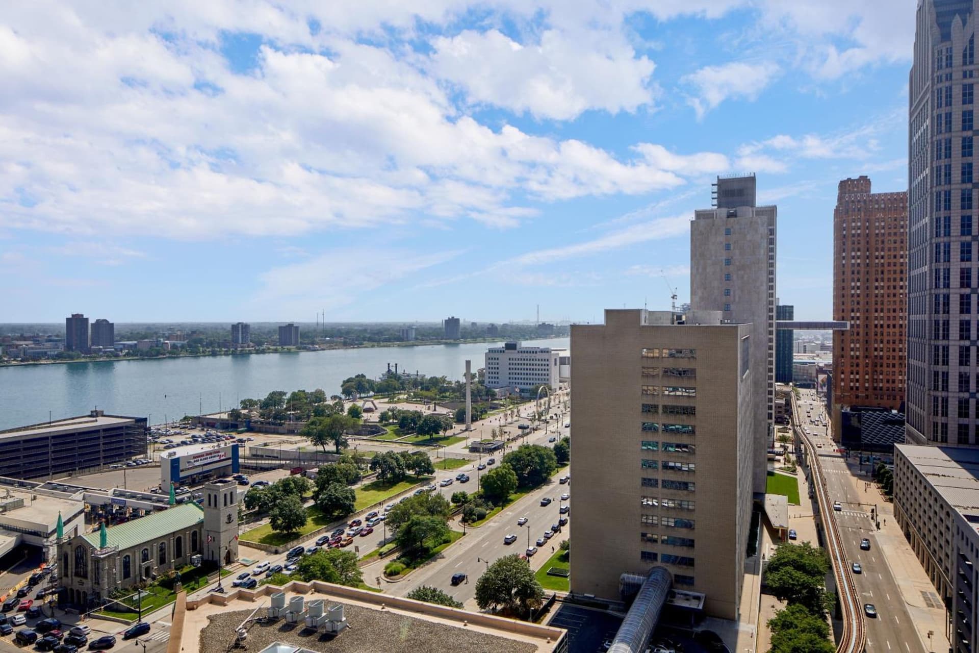 Courtyard by Marriott Detroit Downtown gallery photo in Detroit, MI — image 11