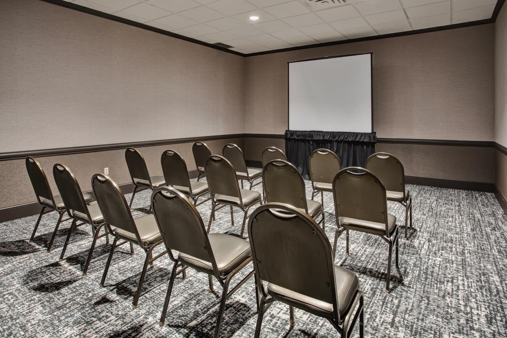 DoubleTree by Hilton Lansing gallery photo in Lansing, MI — image 53
