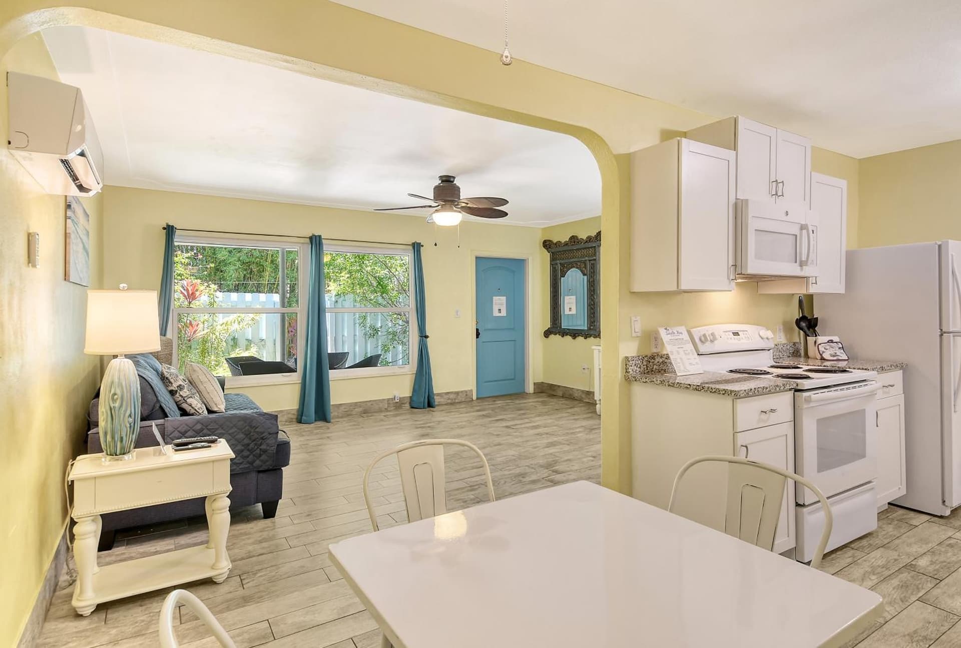 Siesta Key Palms Resort gallery photo in Sarasota, FL — image 55