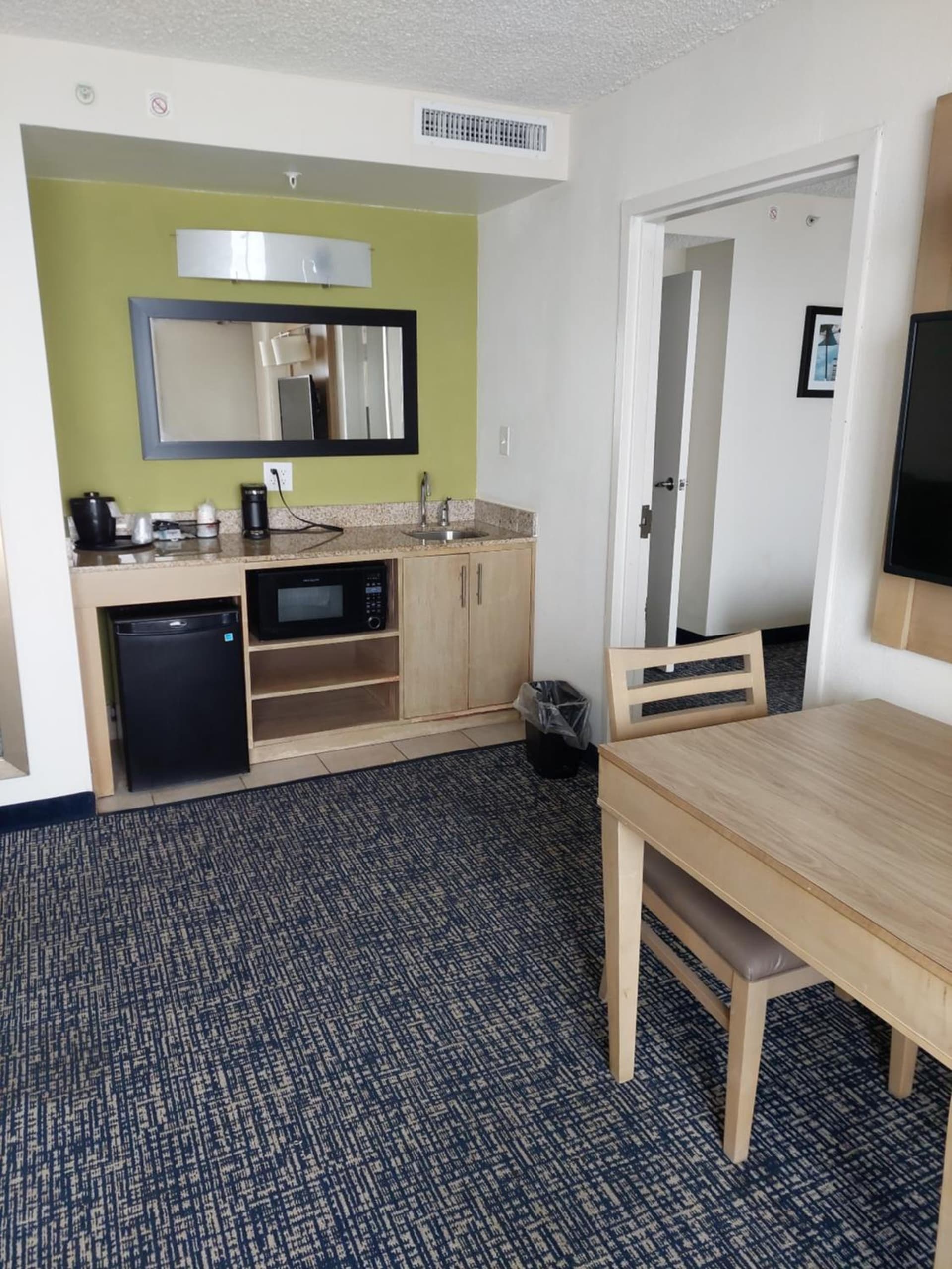 Comfort Suites Beachfront gallery photo in Virginia Beach, VA — image 19