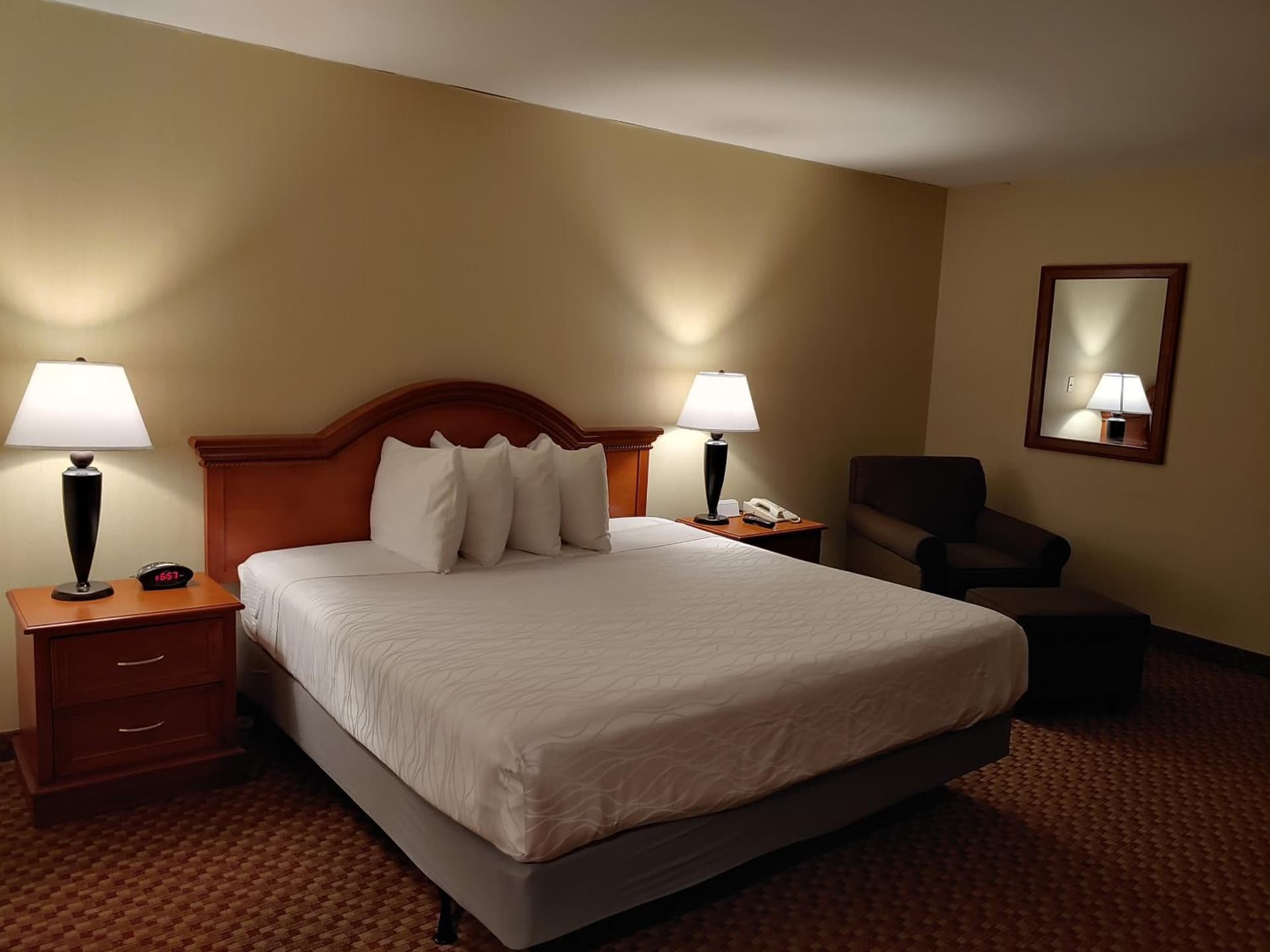 SureStay Plus Hotel by Best Western Reno Airport gallery photo in Reno, NV — image 25