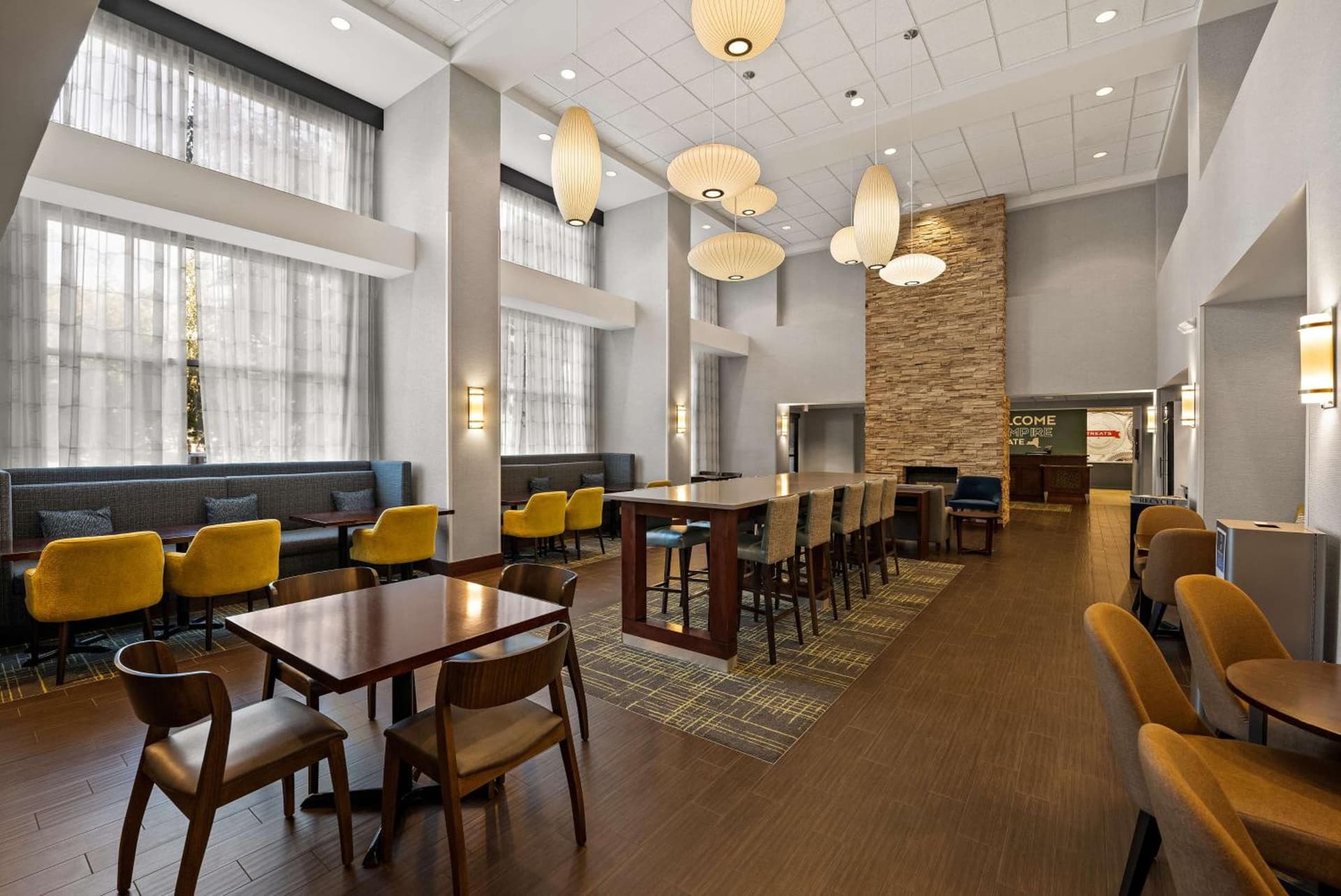 Hampton Inn & Suites Poughkeepsie gallery photo in Spackenkill, NY — image 32