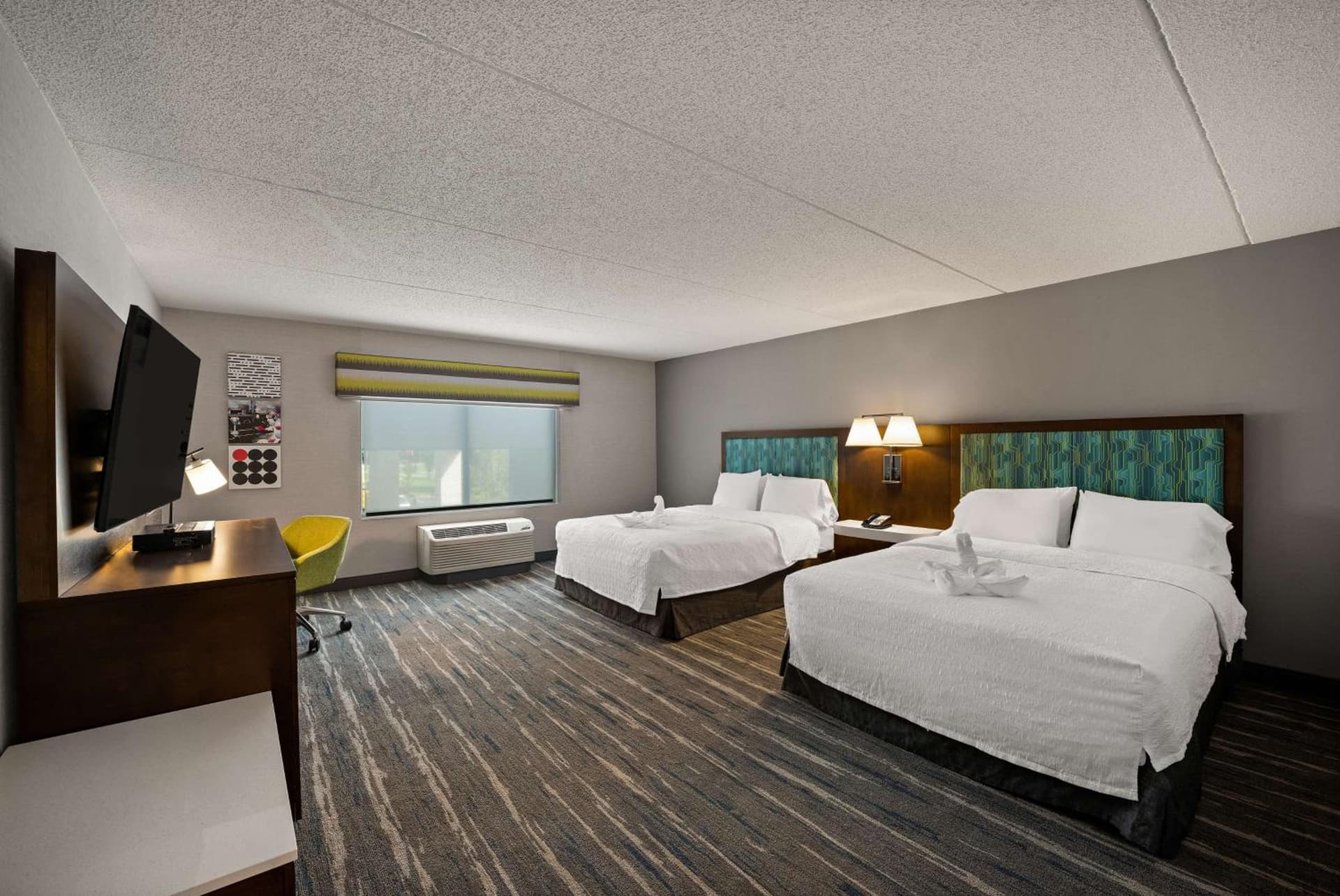 Hampton Inn & Suites Poughkeepsie gallery photo in Spackenkill, NY — image 17