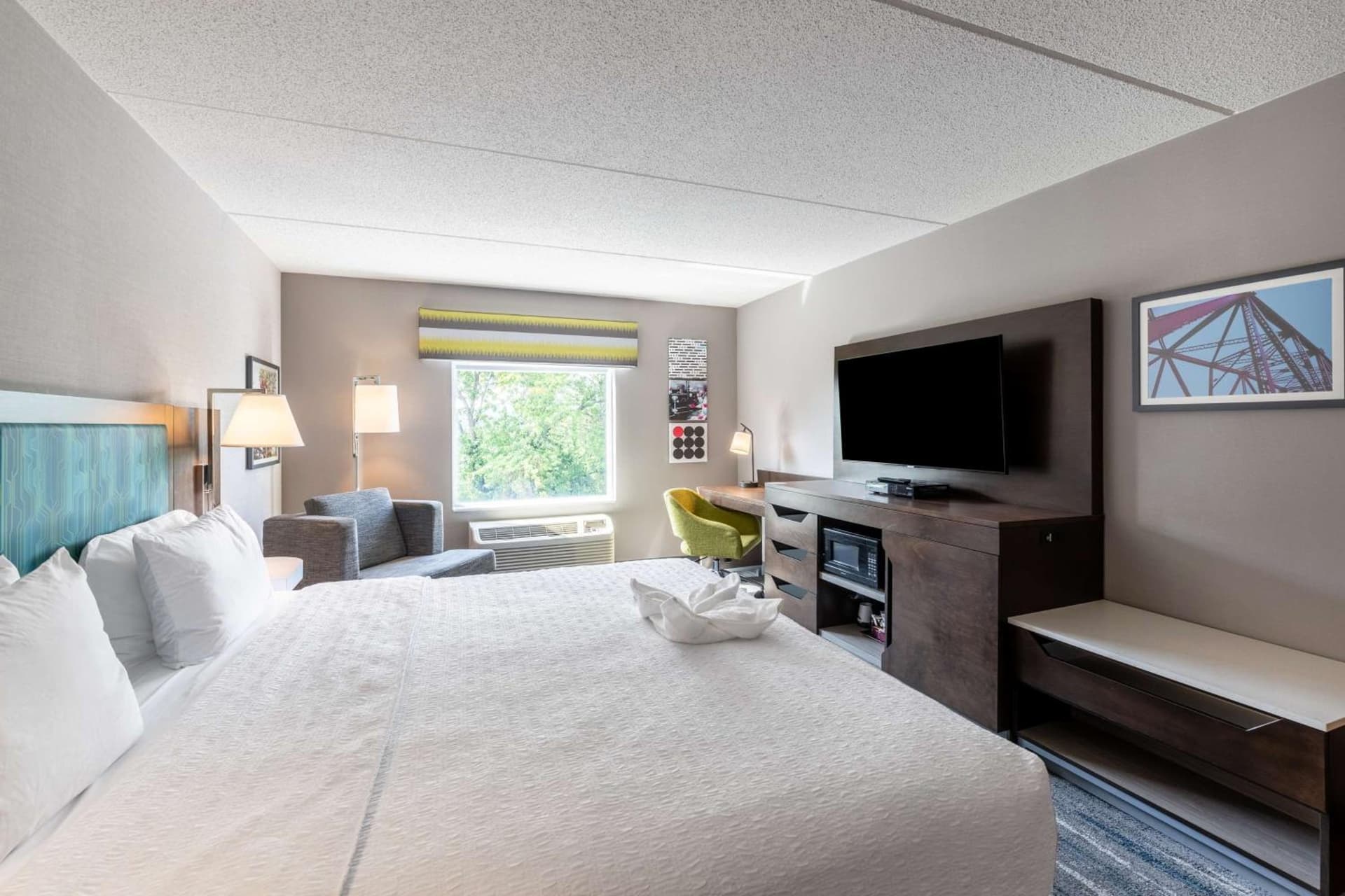 Hampton Inn & Suites Poughkeepsie gallery photo in Spackenkill, NY — image 5