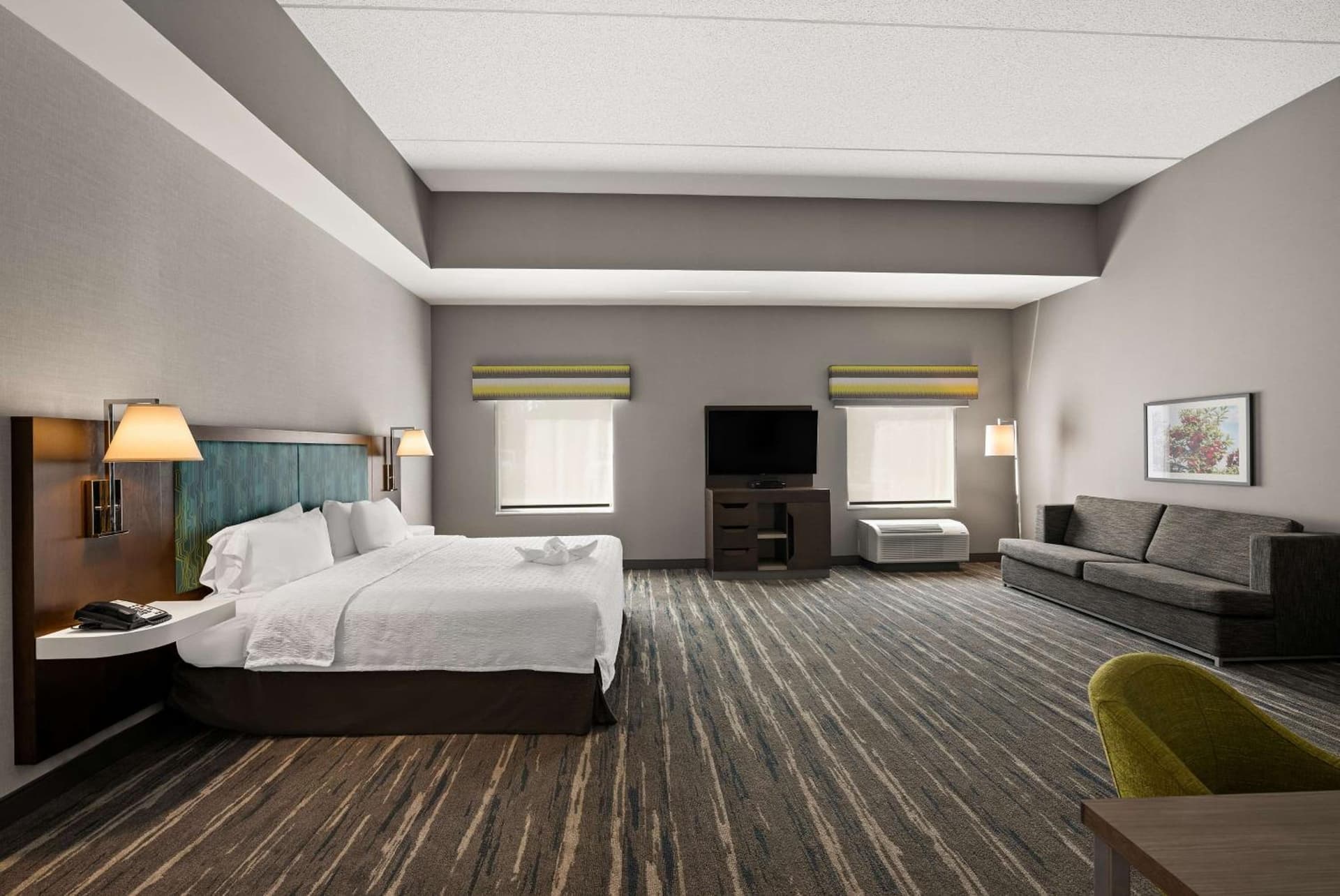 Hampton Inn & Suites Poughkeepsie gallery photo in Spackenkill, NY — image 20