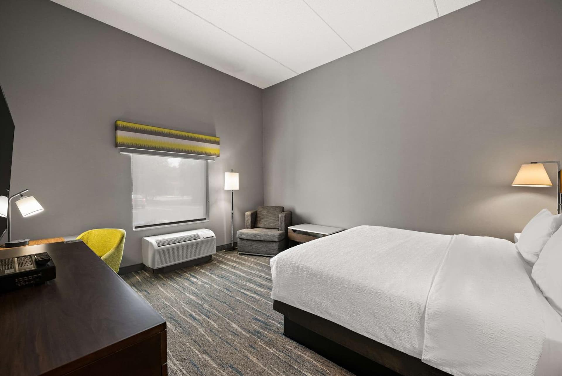 Hampton Inn & Suites Poughkeepsie gallery photo in Spackenkill, NY — image 11