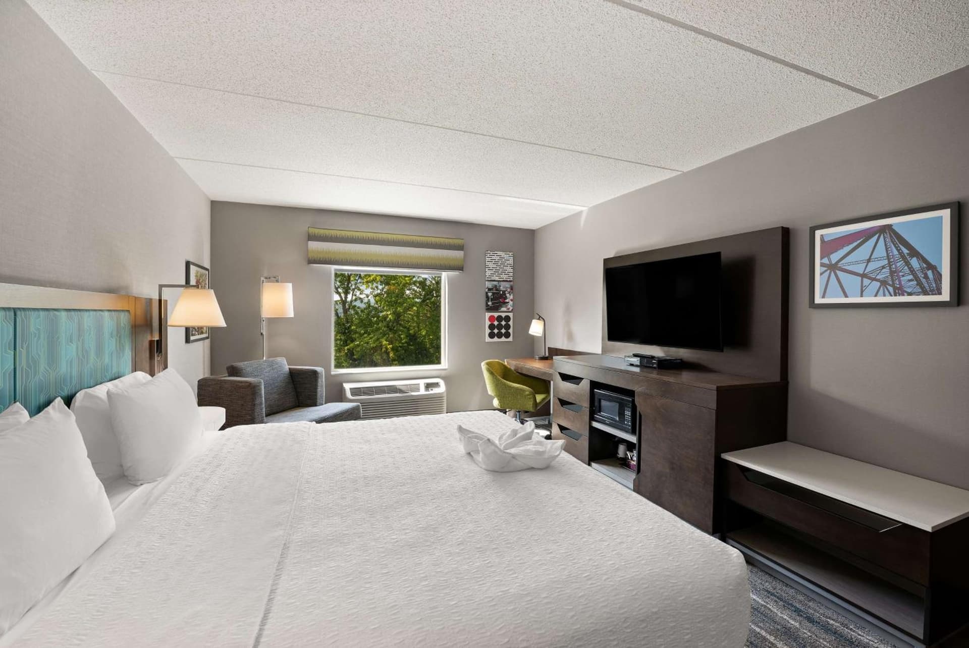 Hampton Inn & Suites Poughkeepsie gallery photo in Spackenkill, NY — image 26