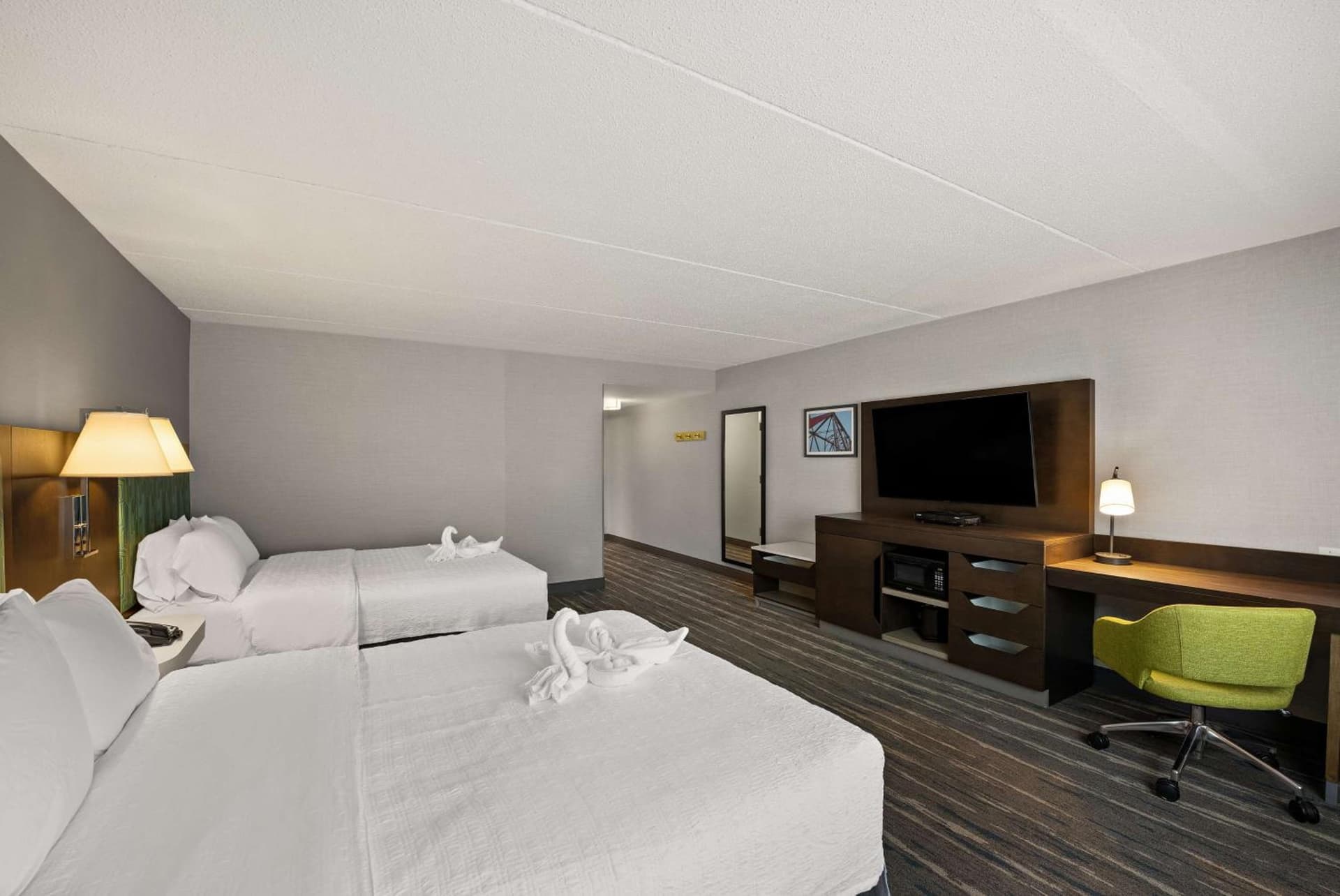 Hampton Inn & Suites Poughkeepsie gallery photo in Spackenkill, NY — image 21