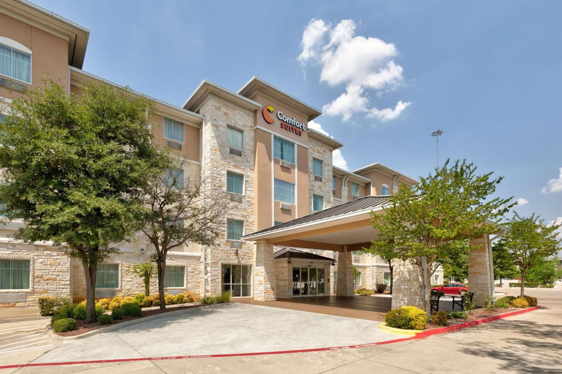 Comfort Suites Arlington - Entertainment District — hotel in Arlington, Texas