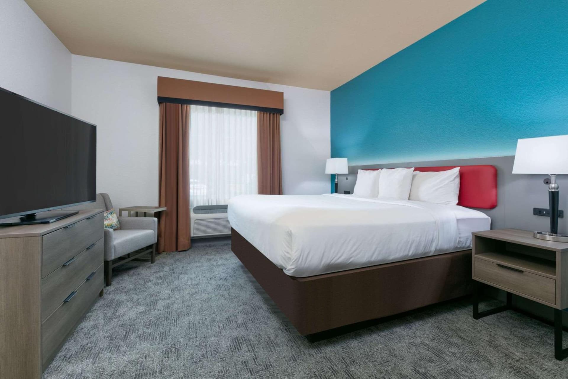 Comfort Suites Arlington - Entertainment District gallery photo in Arlington, TX — image 16