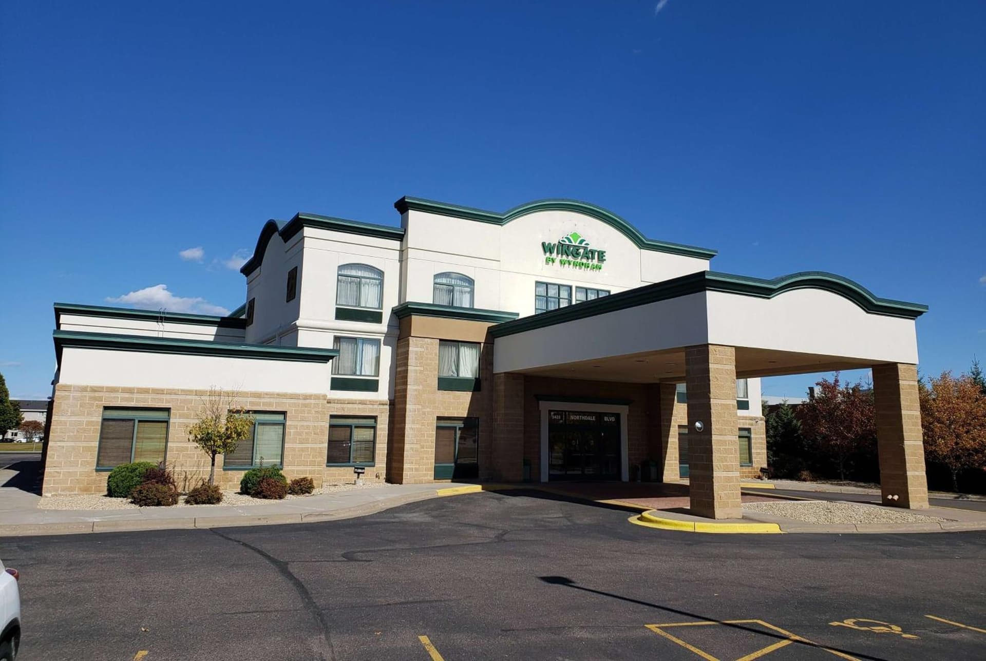 Wingate by Wyndham Coon Rapids featured exterior or lobby in Coon Rapids, MN — similar hotel