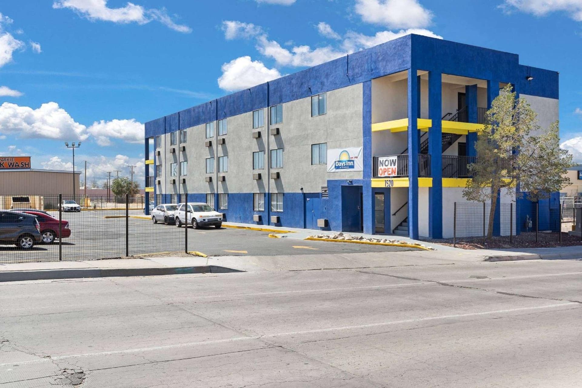 Days-Inn by Wyndham Albuquerque I-25 property views in Albuquerque, NM — gallery photo 3