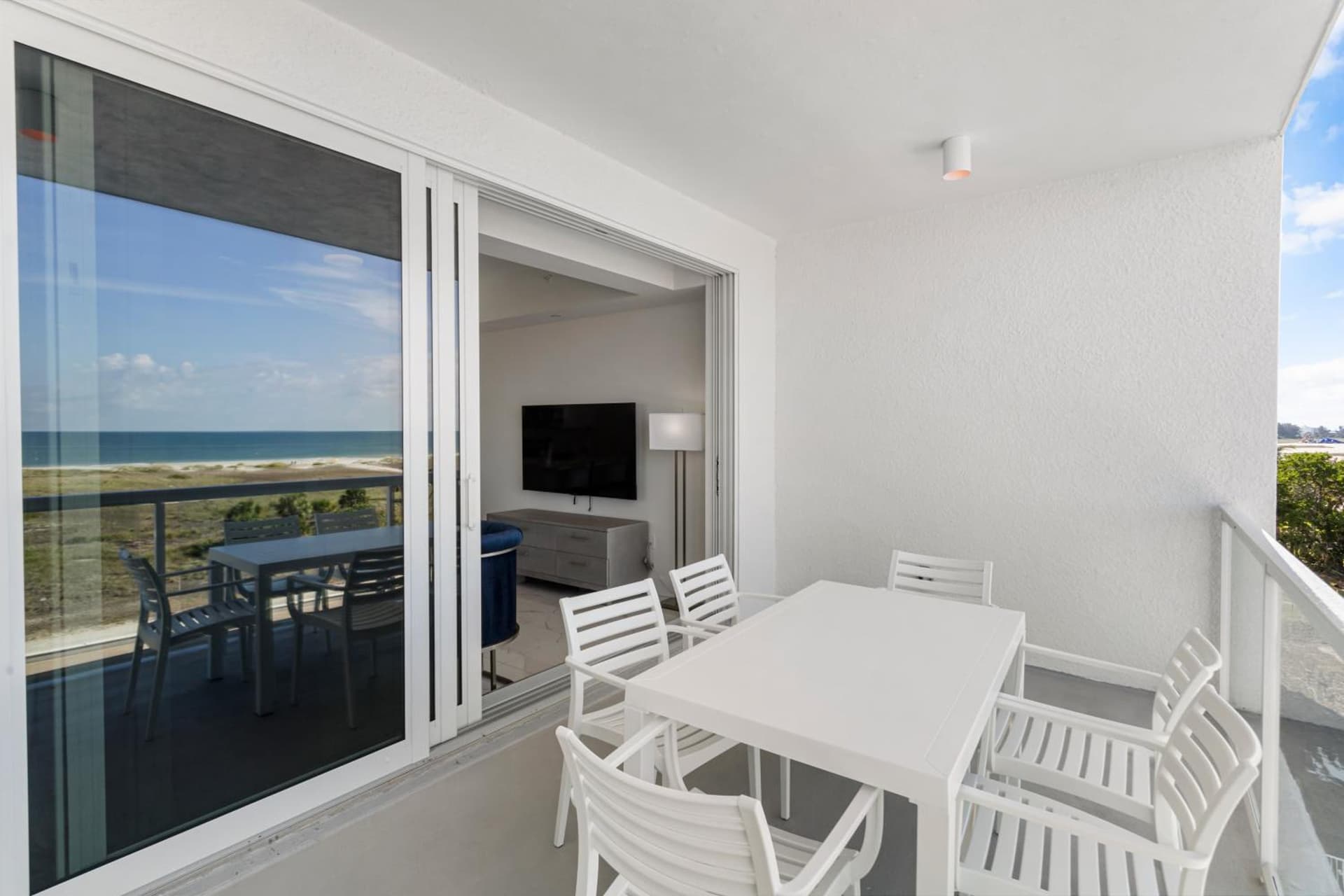 Ocean Club Treasure Island Hotel gallery photo in Treasure Island, FL — image 111