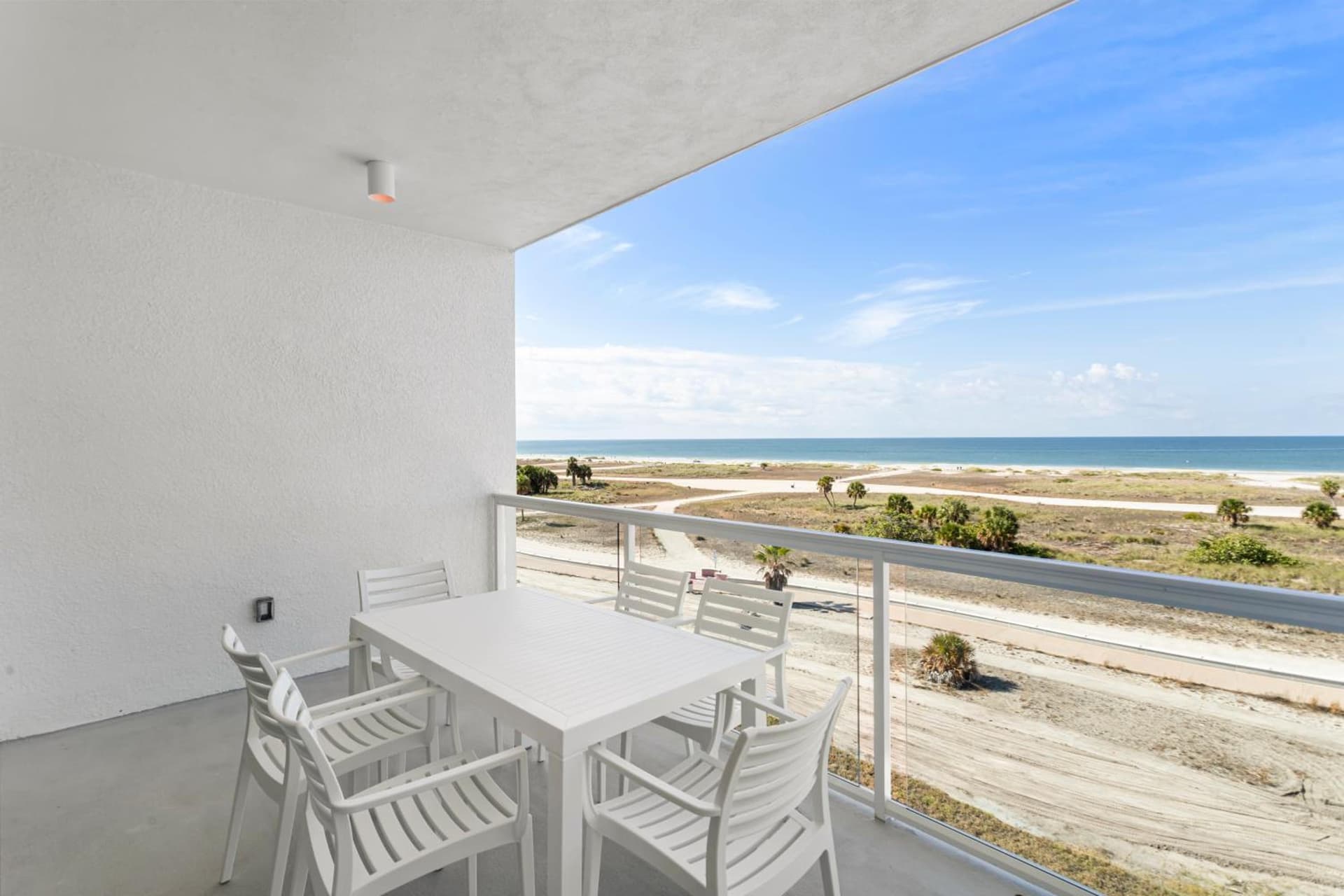 Ocean Club Treasure Island Hotel gallery photo in Treasure Island, FL — image 141