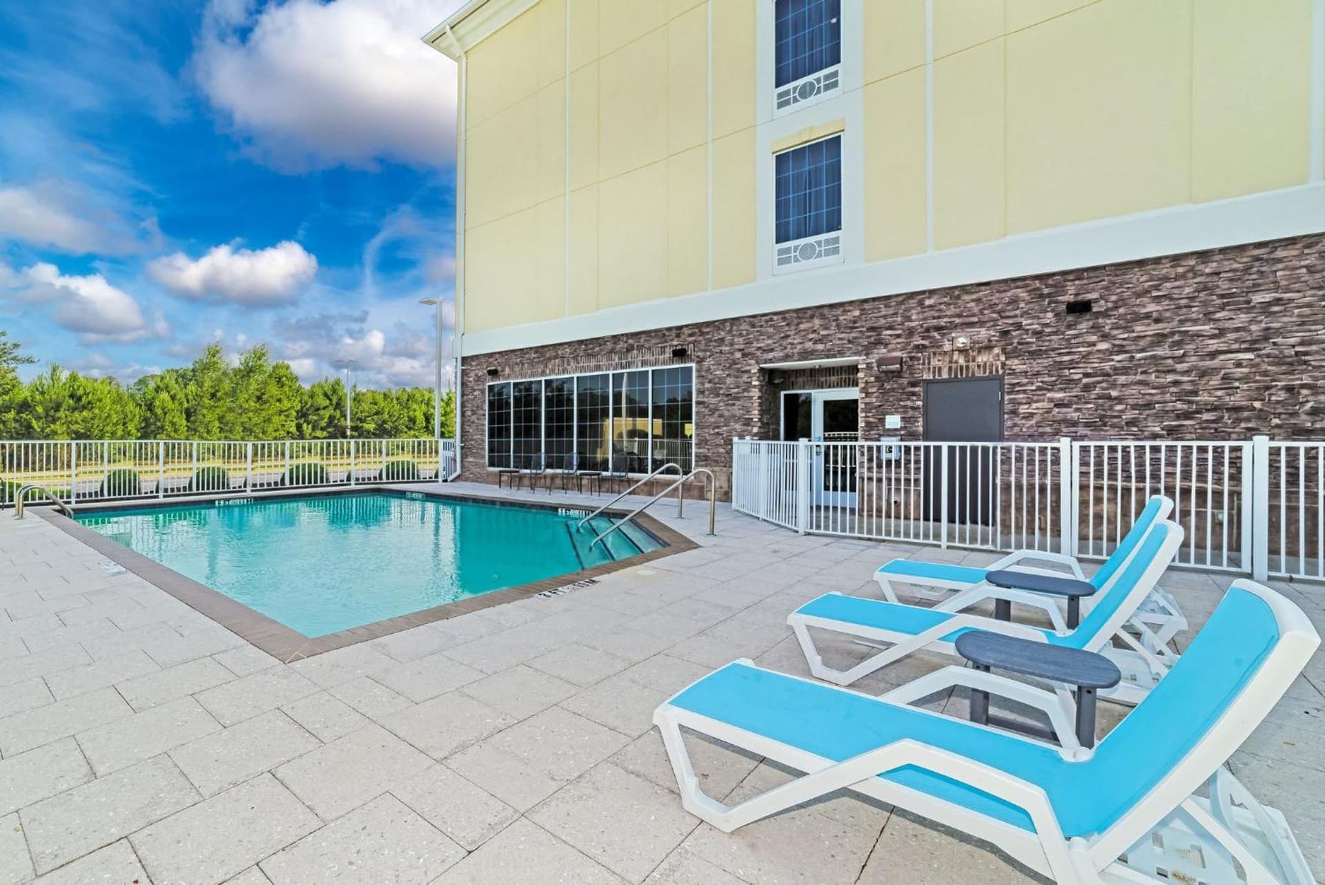 Holiday Inn Express & Suites Aiken by IHG gallery photo in Aiken, SC — image 49