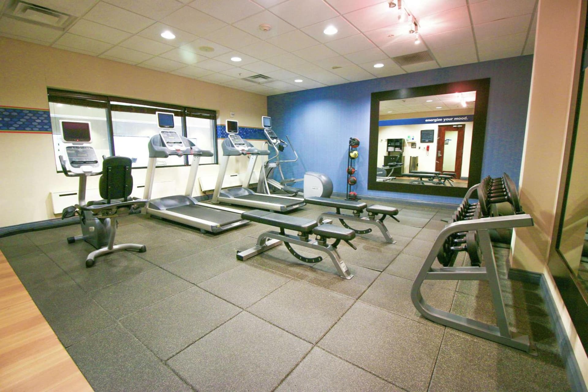 Hampton Inn & Suites Flowery Branch gallery photo in Flowery Branch, GA — image 12