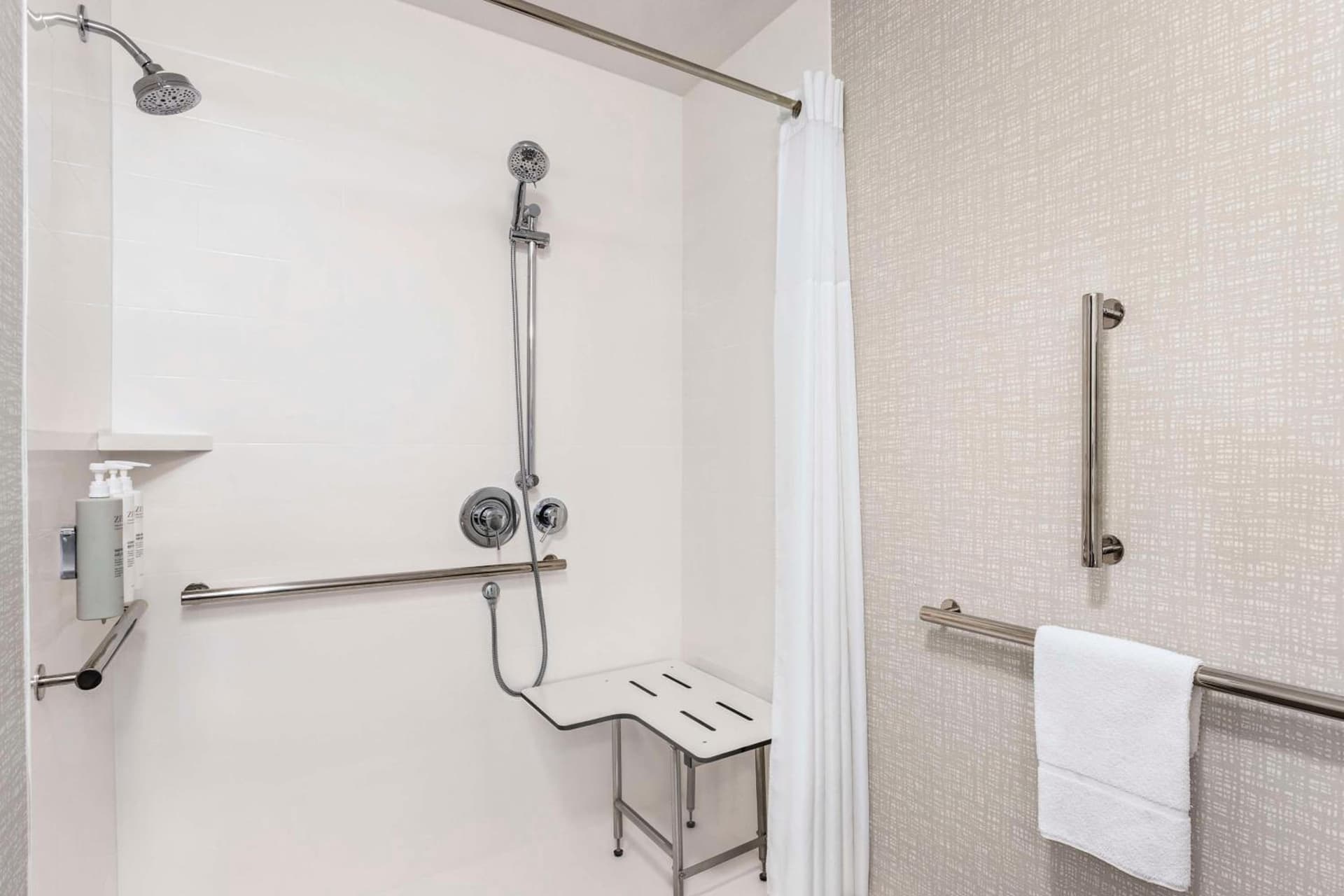 Hampton Inn Quakertown gallery photo in Quakertown, PA — image 8