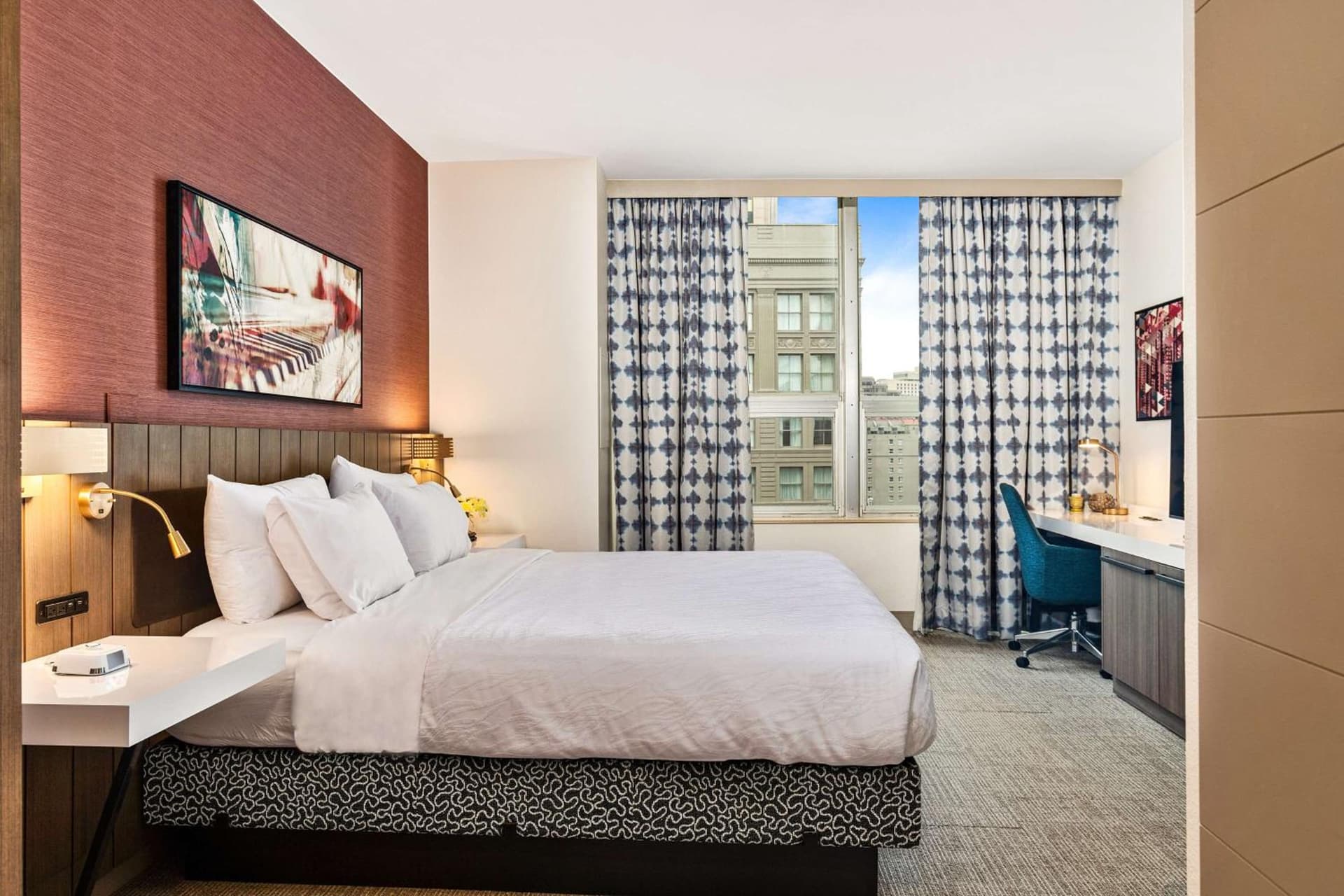 Hilton Garden Inn New Orleans French Quarter/CBD property views in New Orleans, LA — gallery photo 3