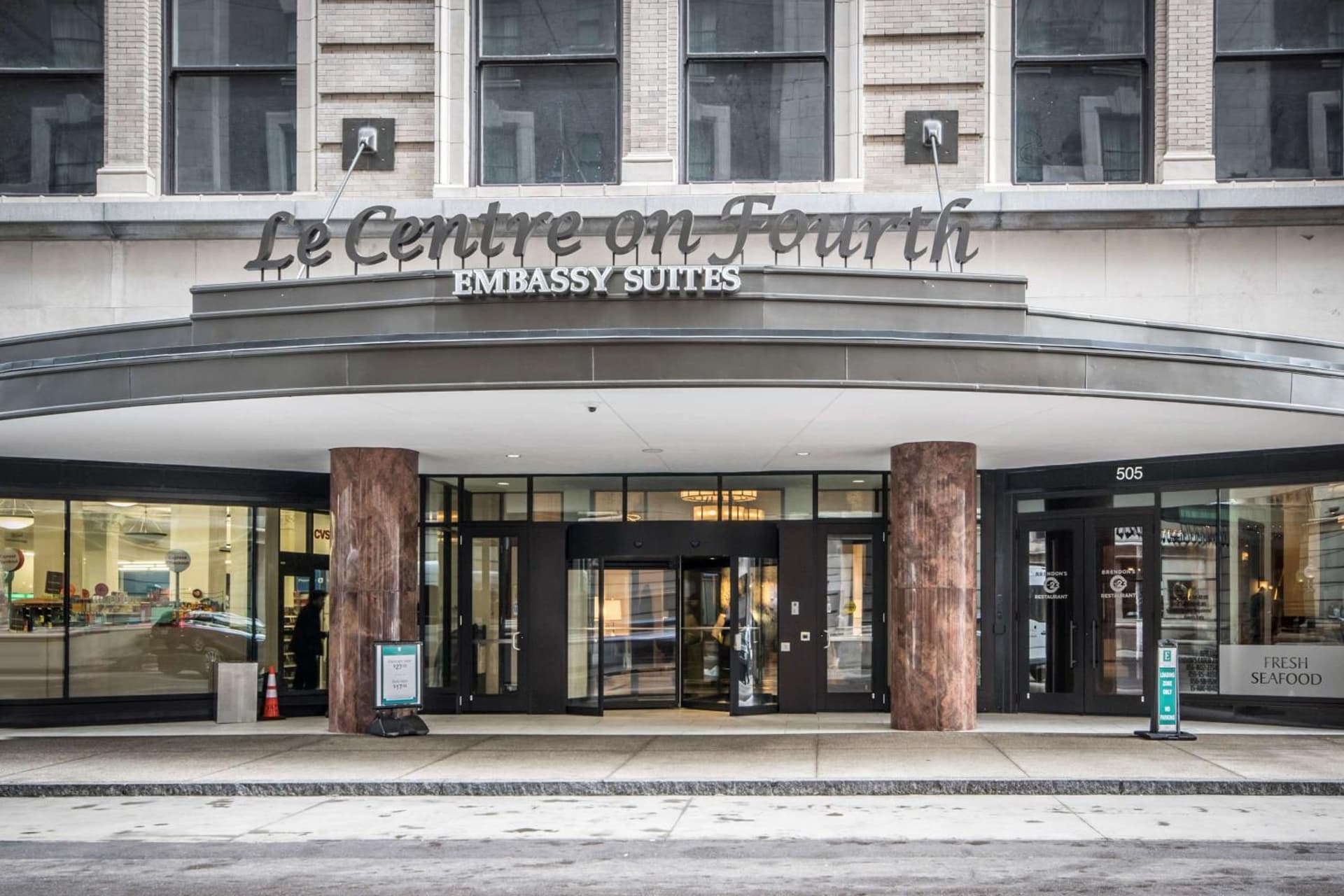Embassy Suites Louisville Downtown gallery photo in Louisville, KY — image 18